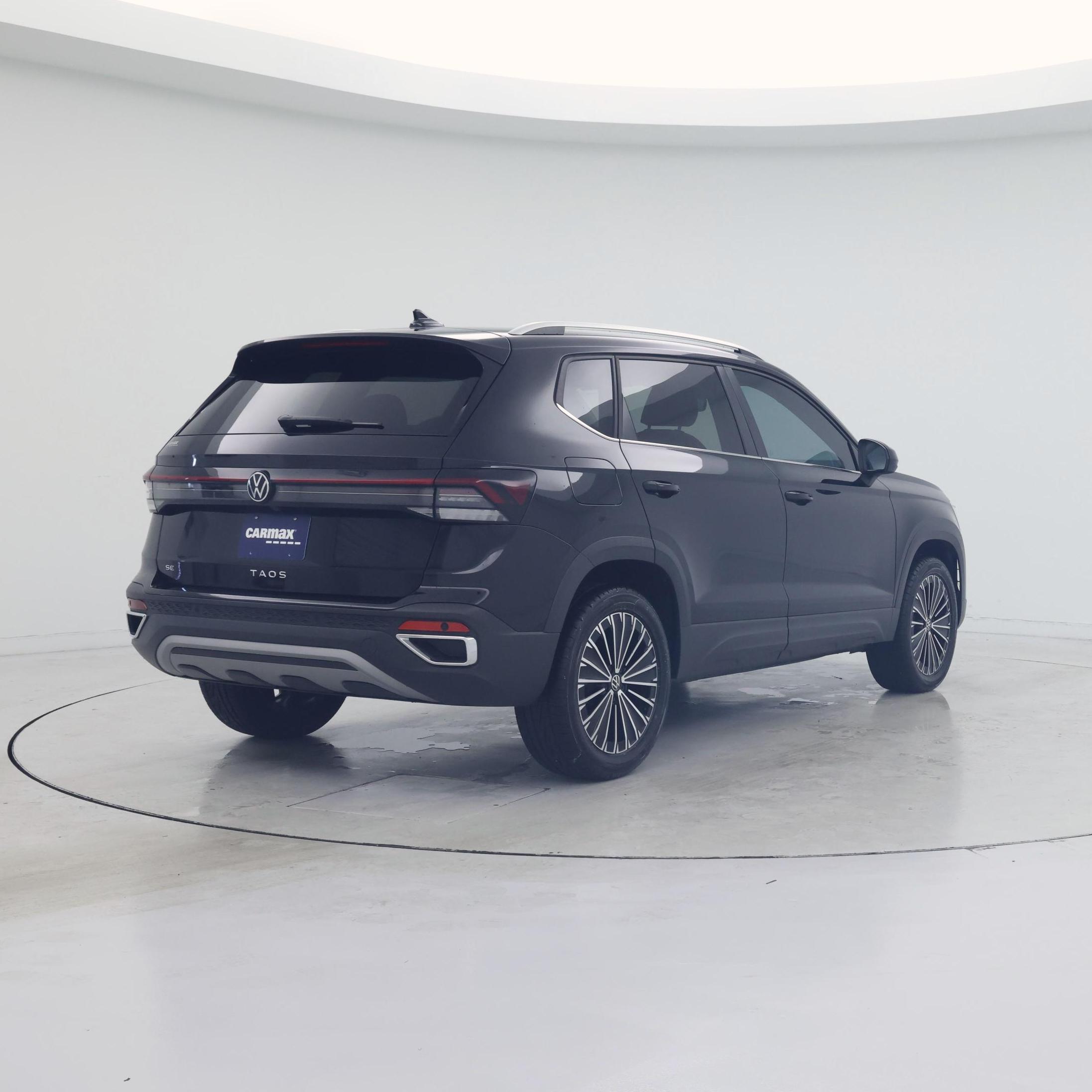 Thumbnail: 2025 Volkswagen Taos - 8
