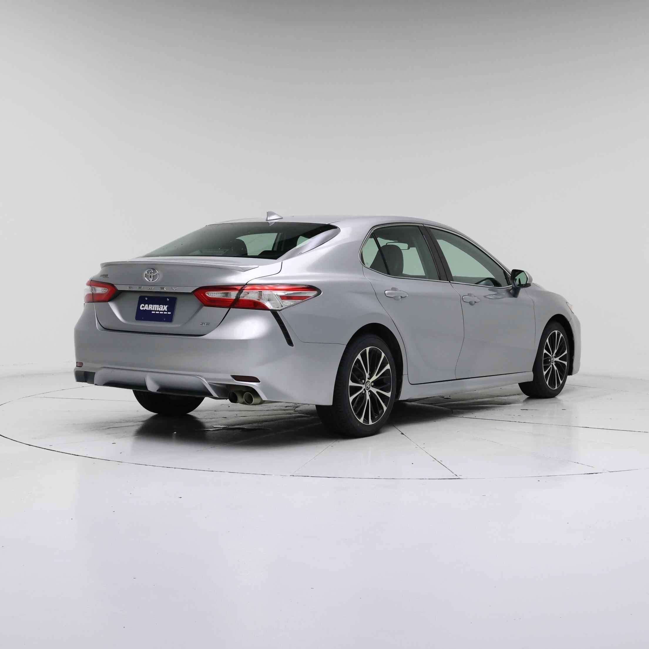 Thumbnail: 2020 Toyota Camry - 8