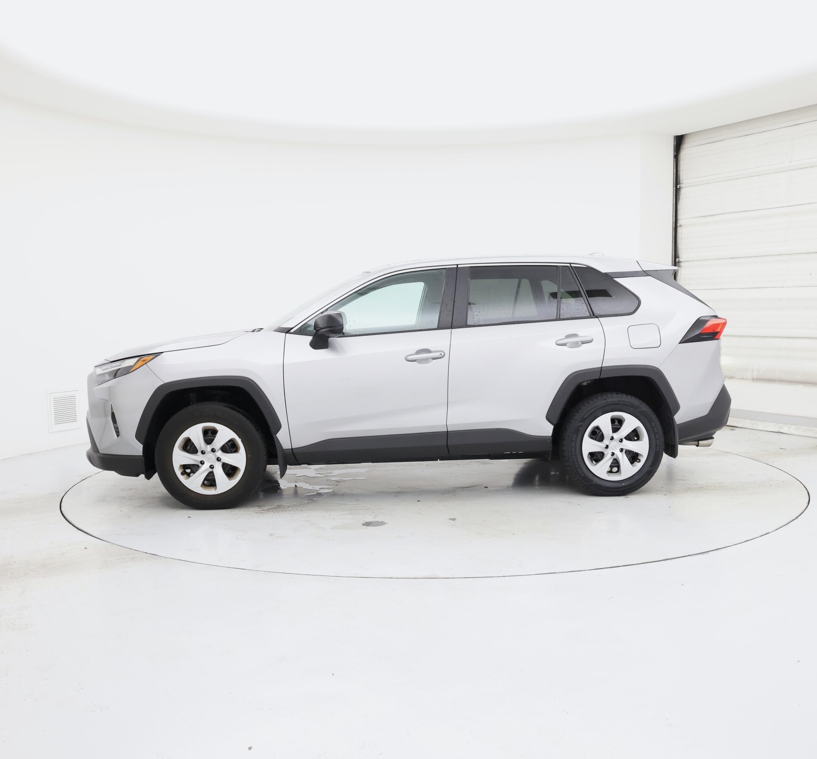 Thumbnail: 2025 Toyota RAV4 - 3