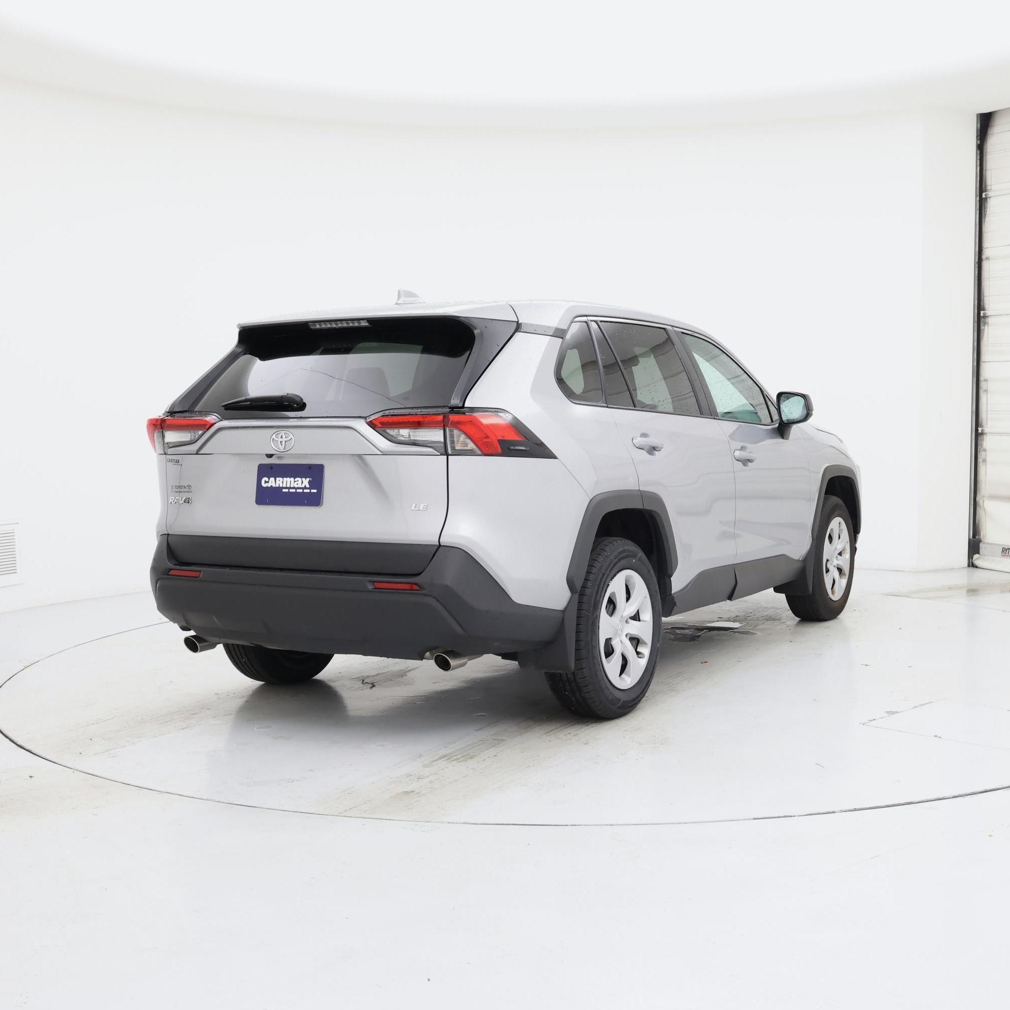 Thumbnail: 2025 Toyota RAV4 - 8