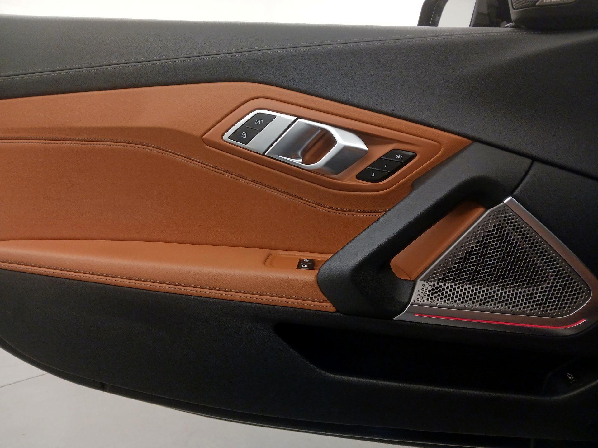 Thumbnail: 2020 BMW Z4 - 12
