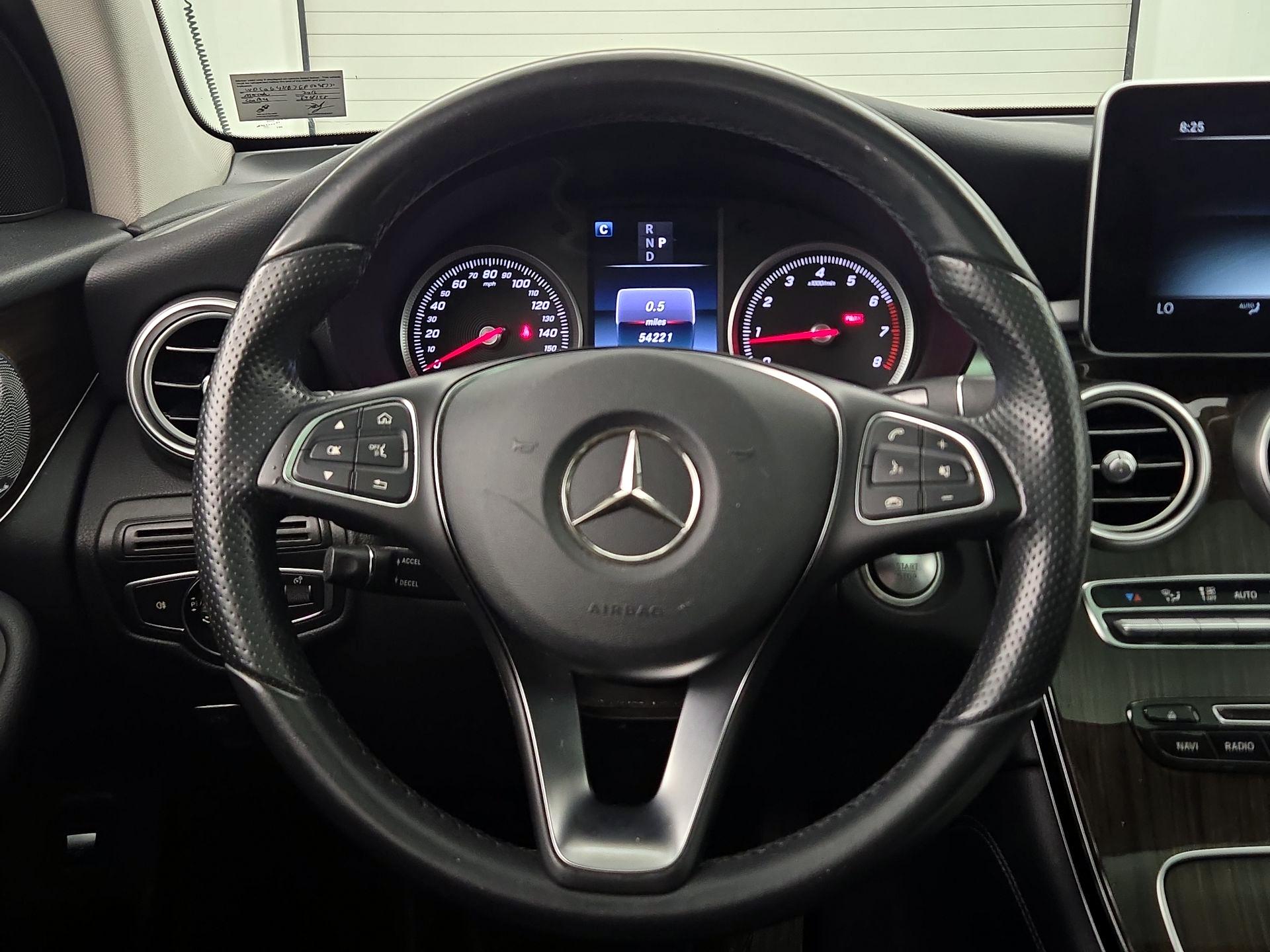 Thumbnail: 2016 Mercedes-Benz GLC - 10