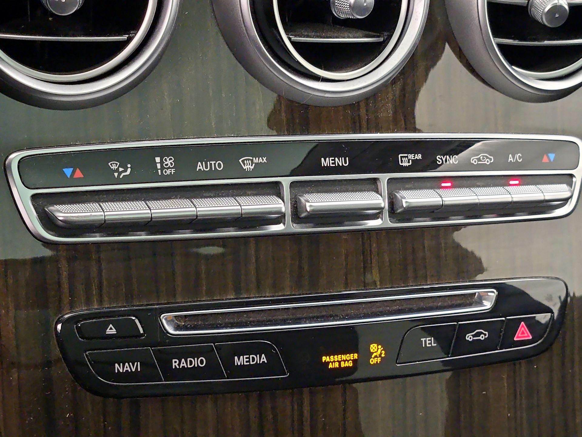 Thumbnail: 2016 Mercedes-Benz GLC - 17