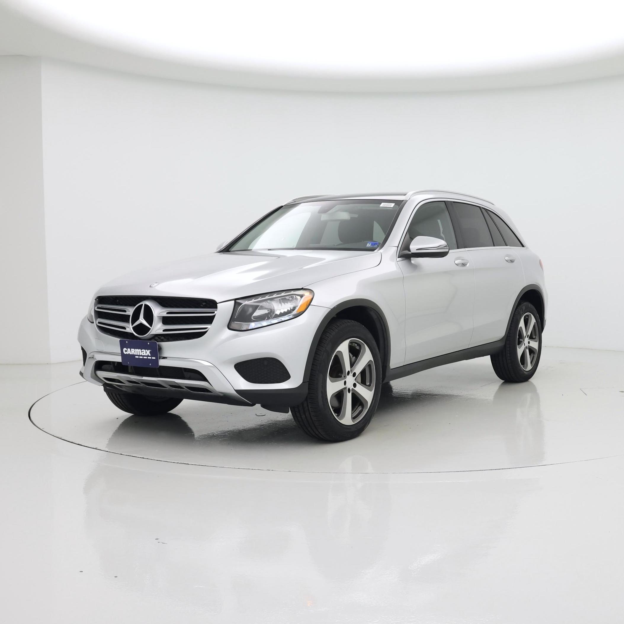 Thumbnail: 2016 Mercedes-Benz GLC - 4