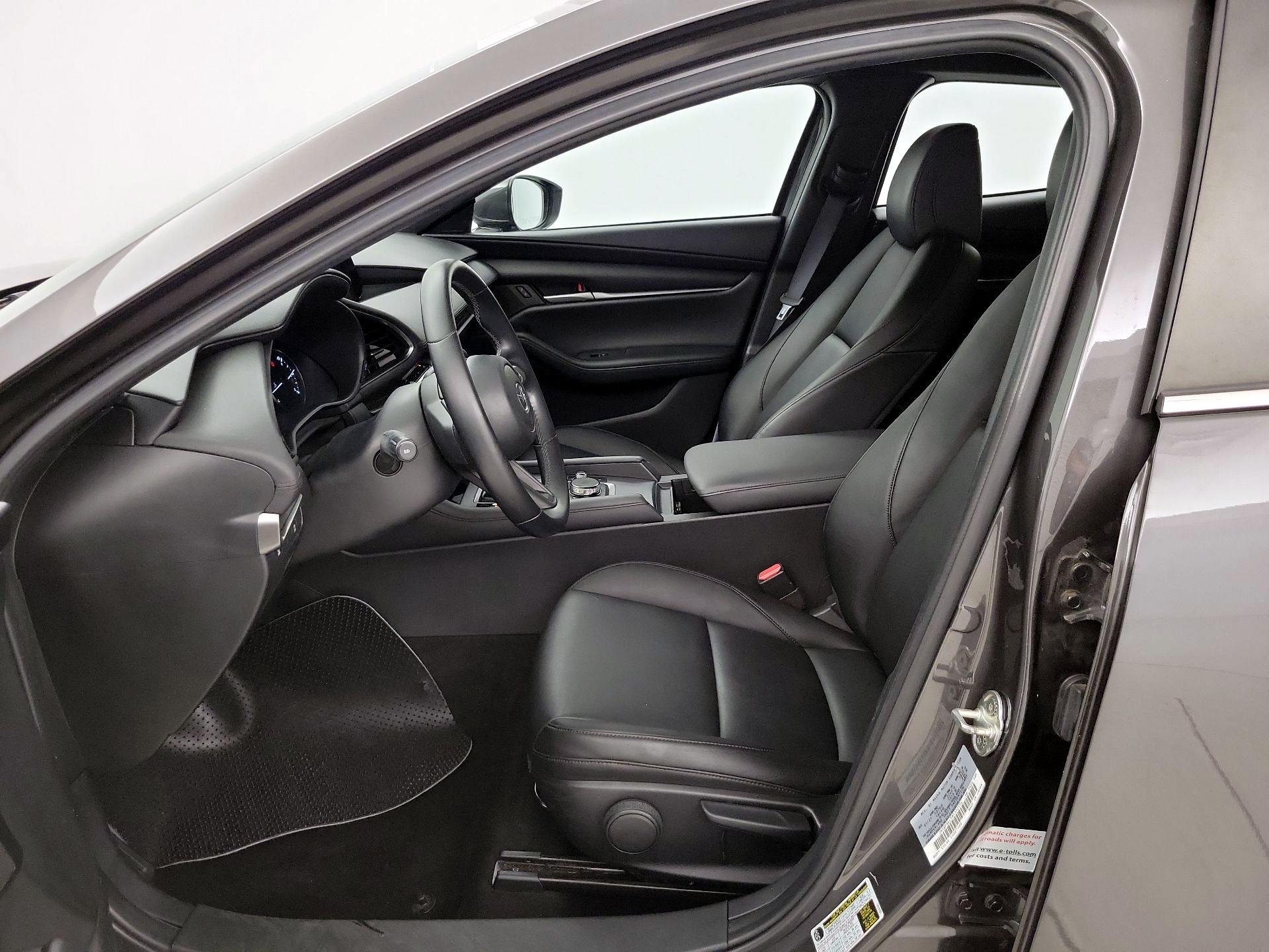 Thumbnail: 2021 Mazda Mazda3 - 11