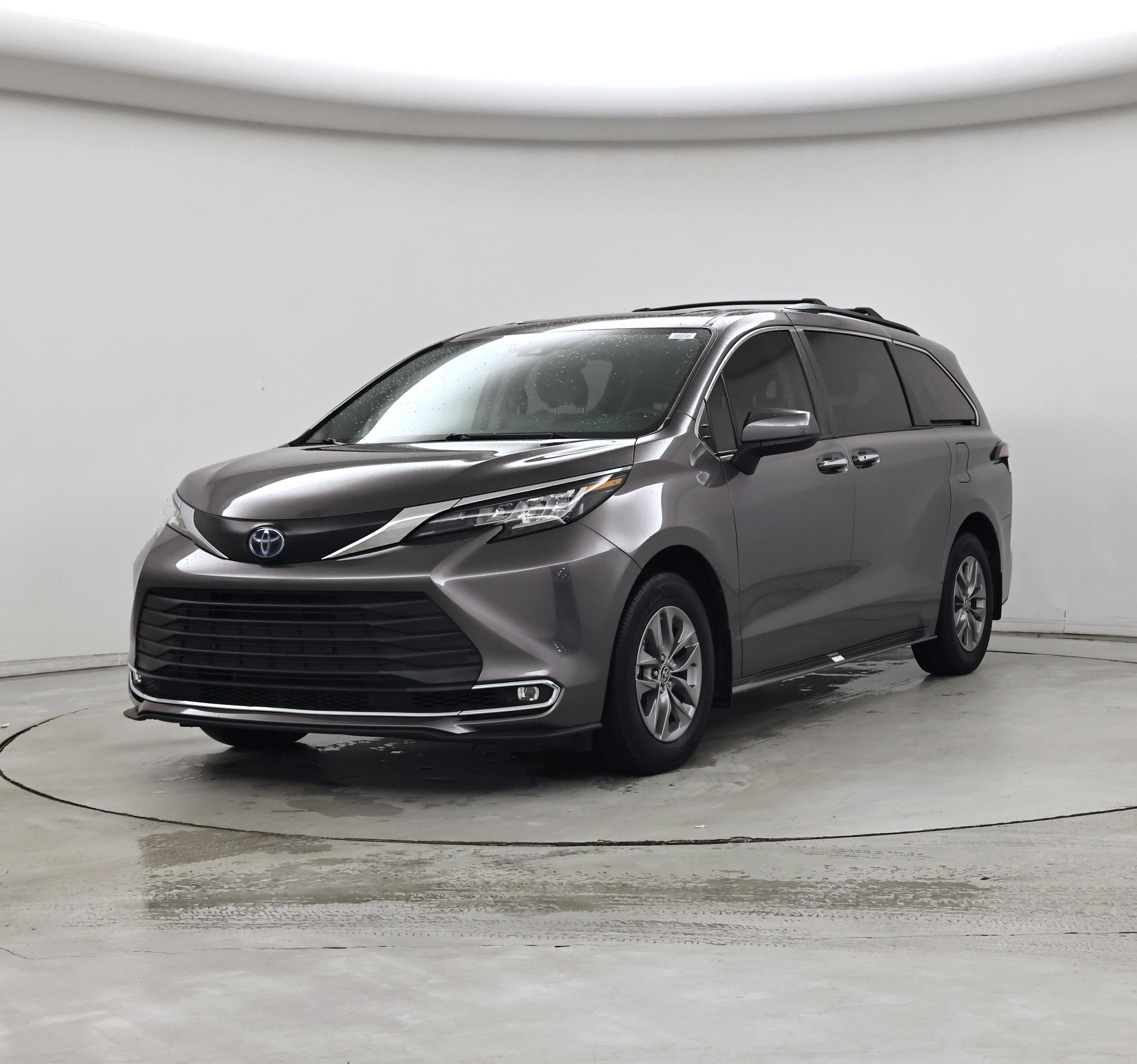 Thumbnail: 2023 Toyota Sienna - 4