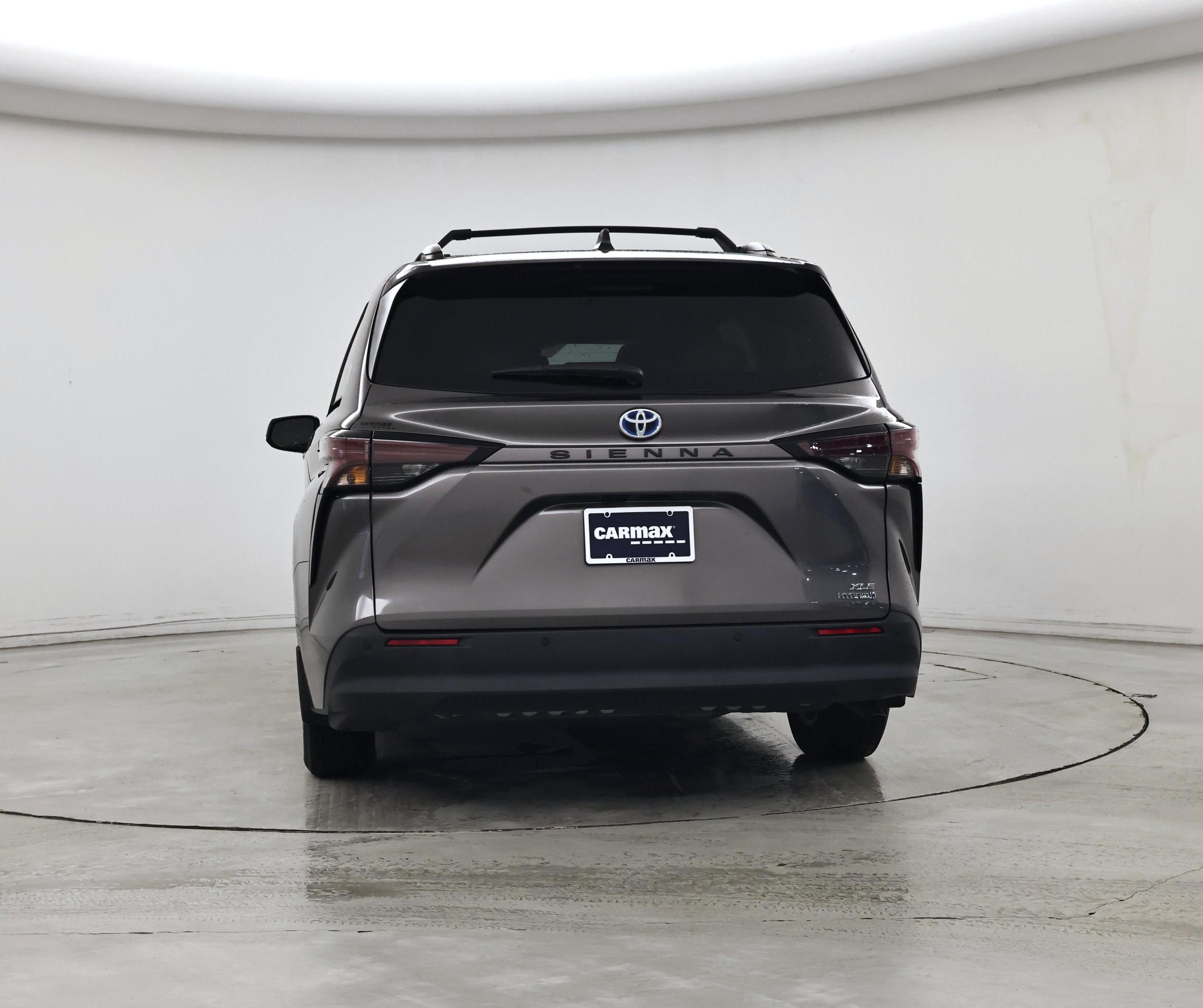 Thumbnail: 2023 Toyota Sienna - 6