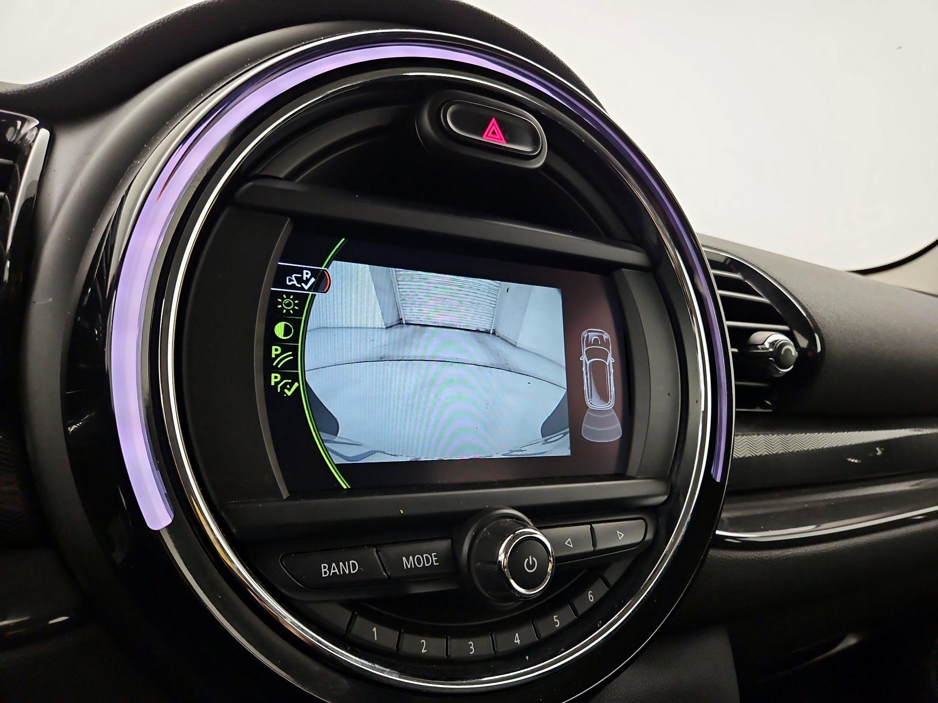 Thumbnail: 2017 MINI Cooper Clubman - 14