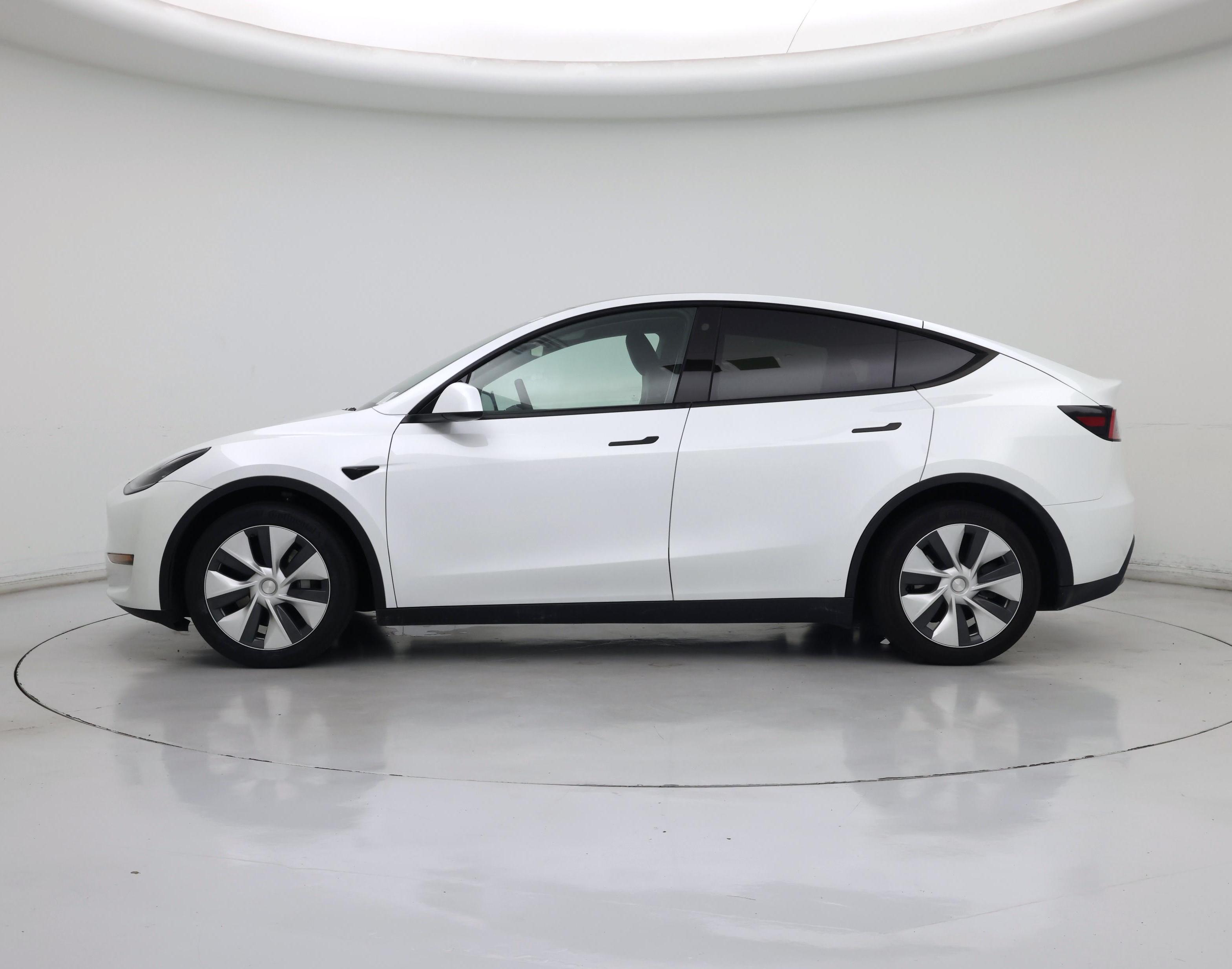 Thumbnail: 2021 Tesla Model Y - 3