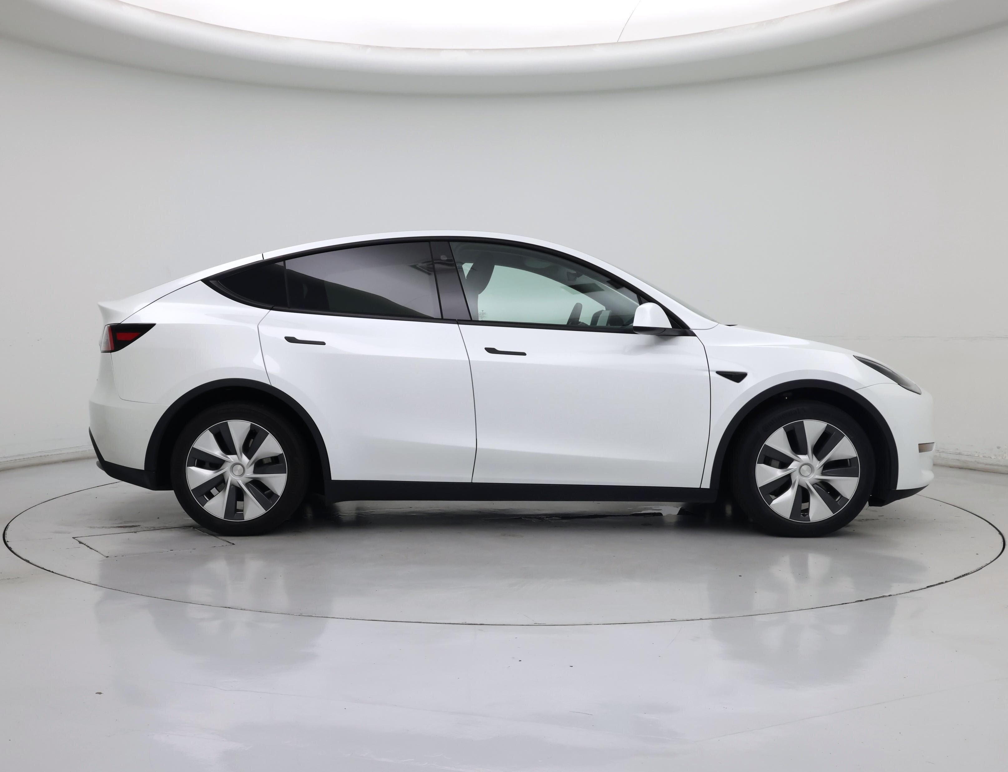 Thumbnail: 2021 Tesla Model Y - 7
