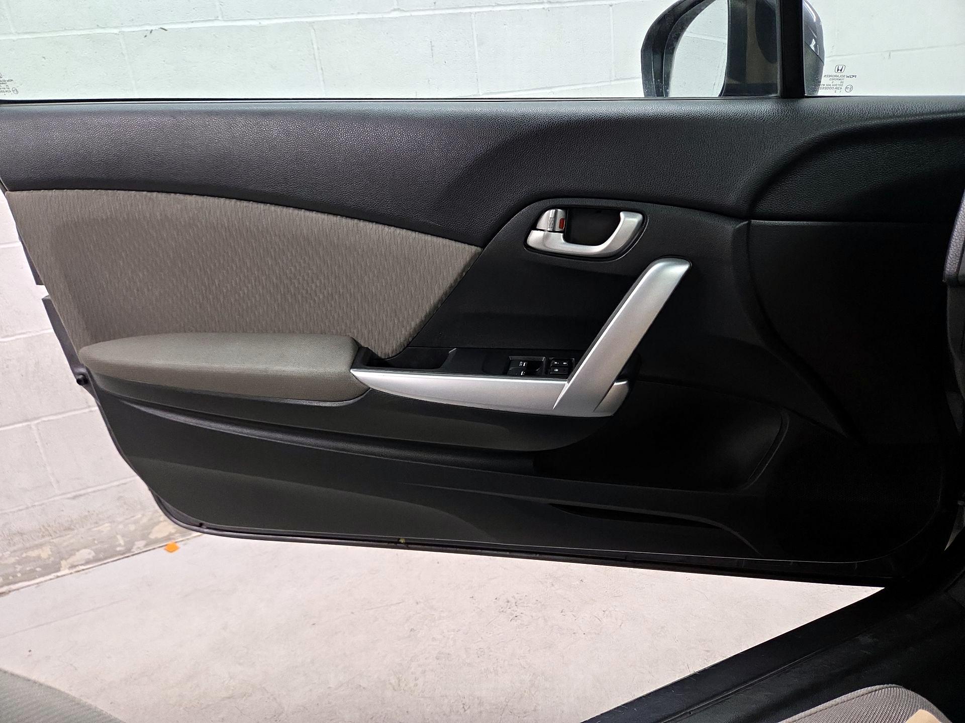 Thumbnail: 2015 Honda Civic - 12