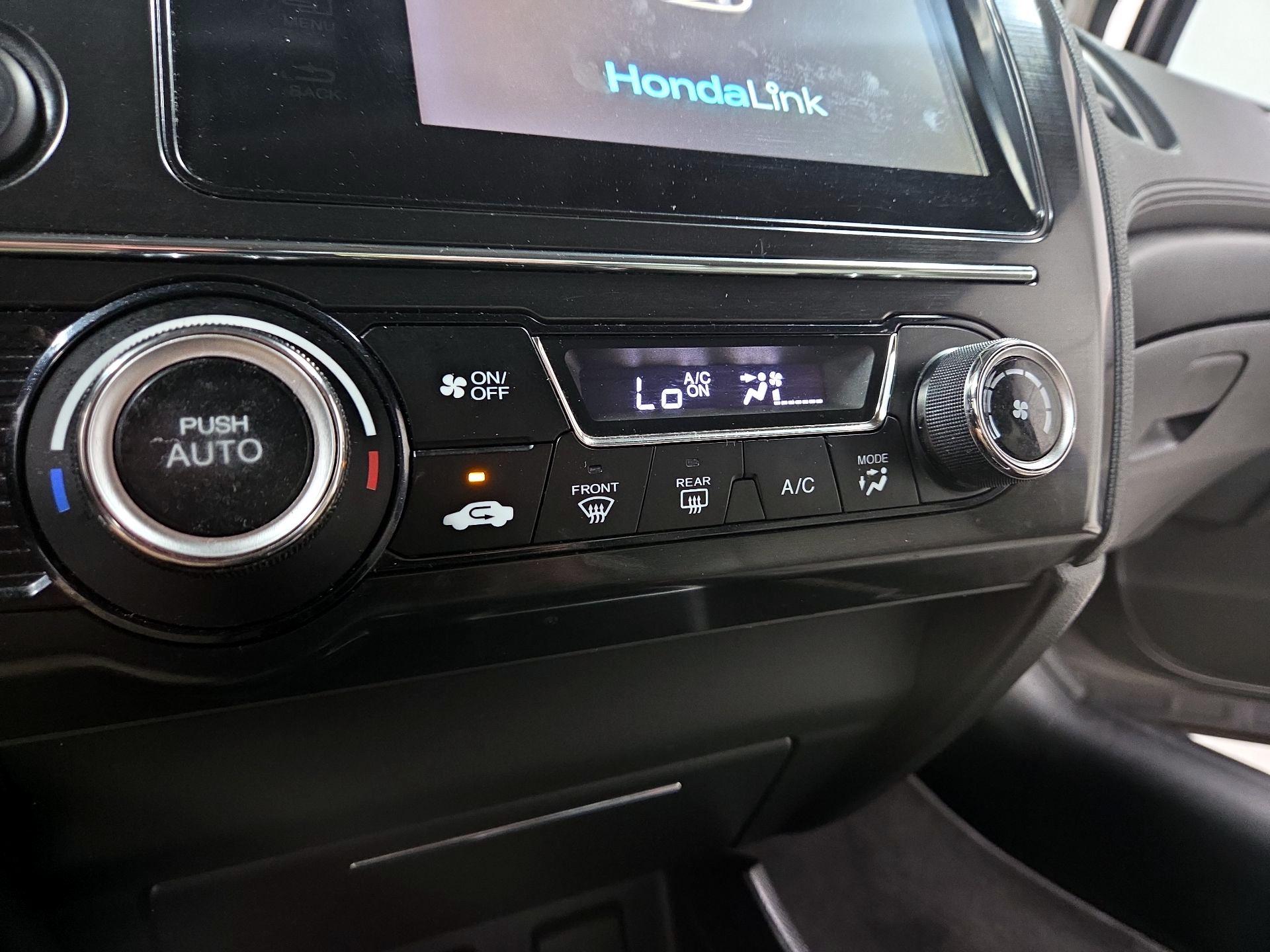 Thumbnail: 2015 Honda Civic - 14