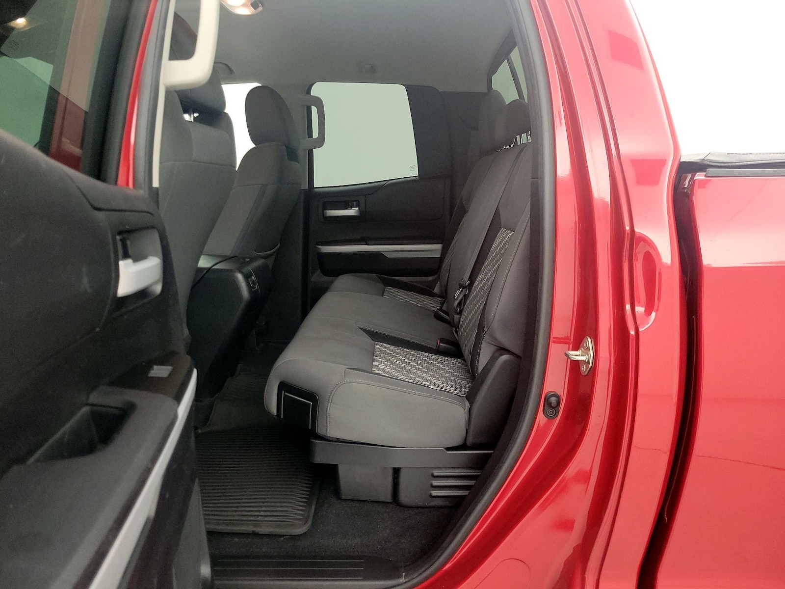 2020 Toyota Tundra SR5 - Photo 20