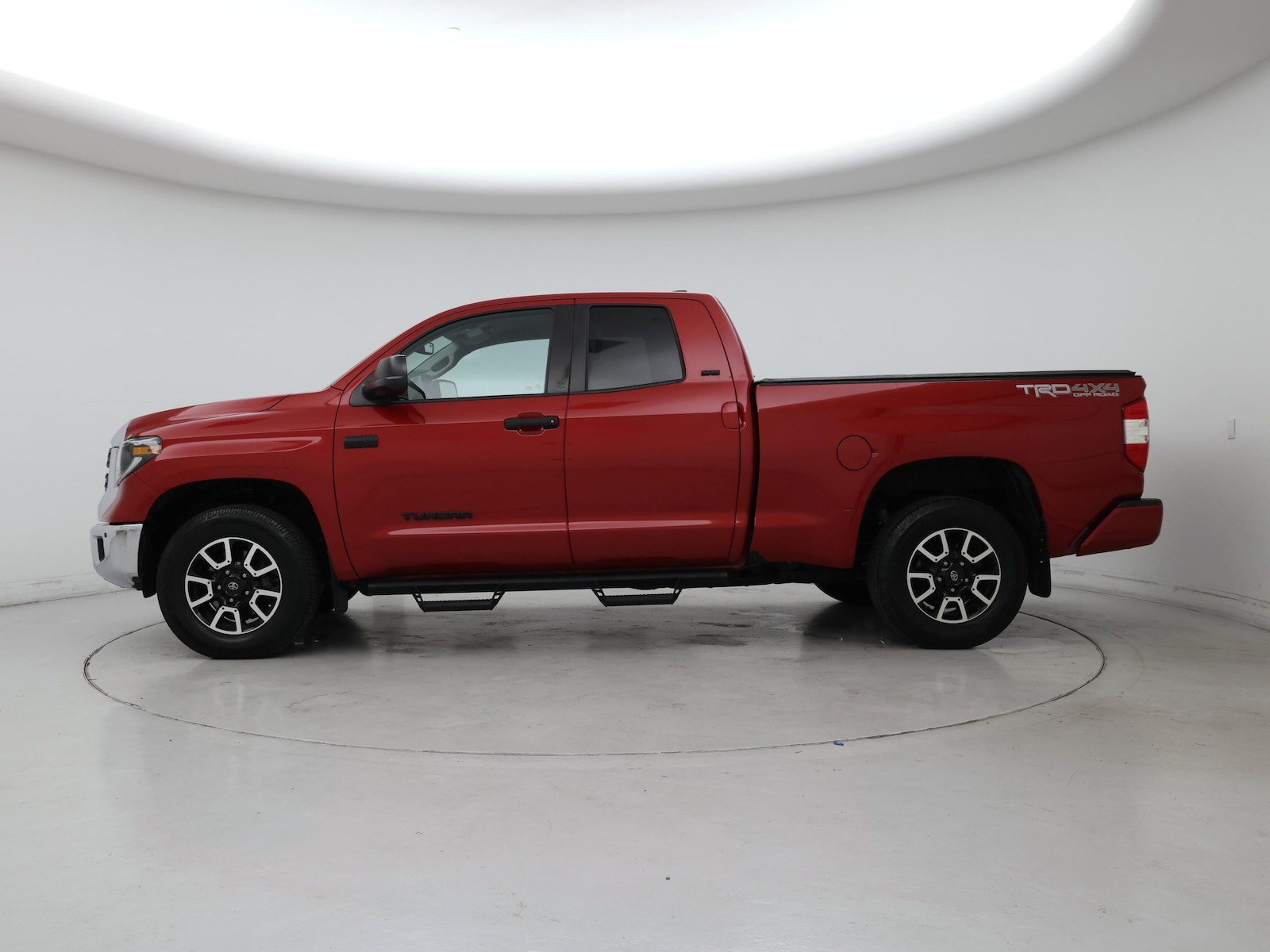 2020 Toyota Tundra SR5 - Photo 4