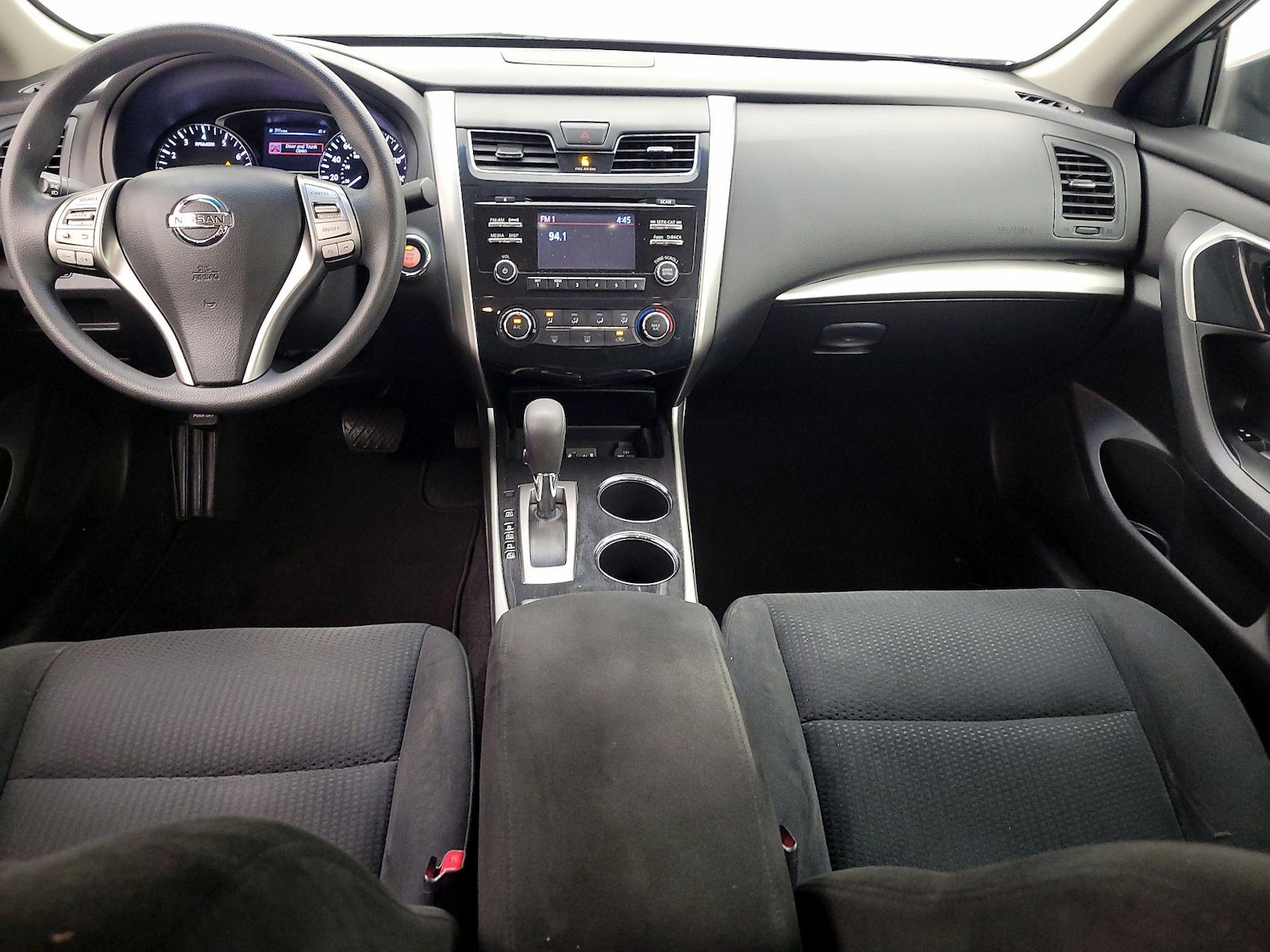 2014 Nissan Altima S - Photo 10