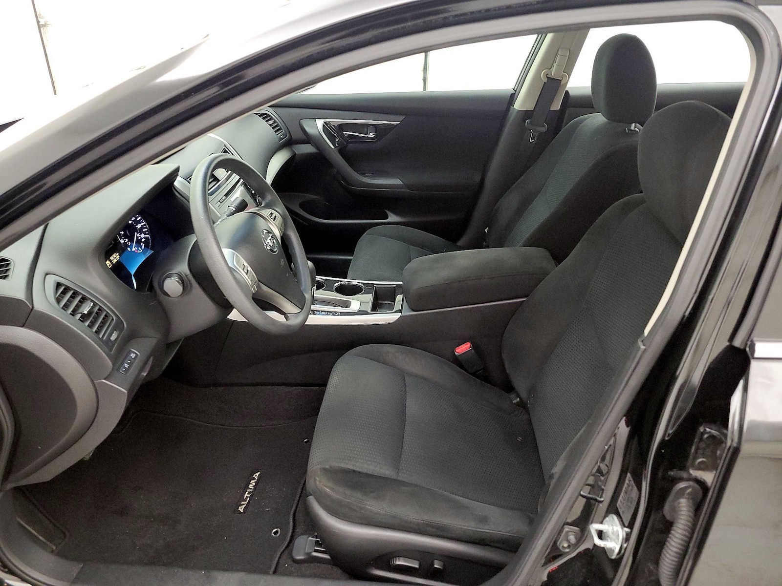 2014 Nissan Altima S - Photo 12