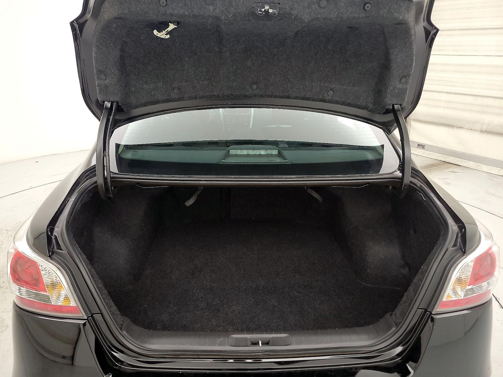 2014 Nissan Altima S - Photo 17