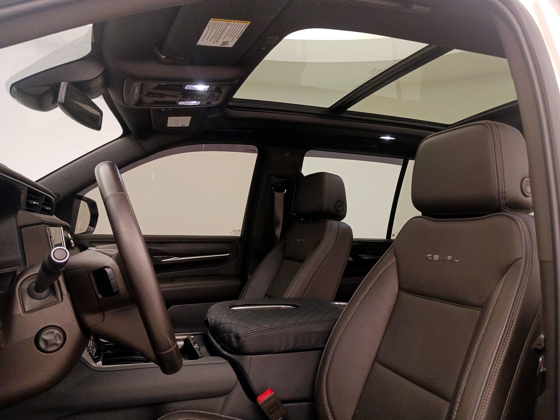 Thumbnail: 2023 GMC Yukon - 20