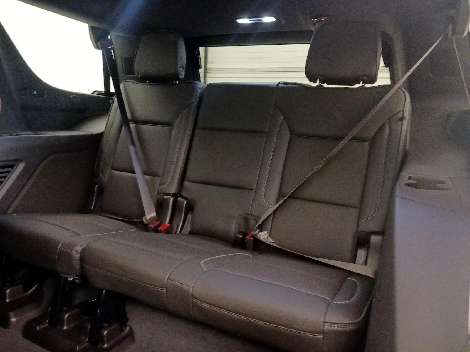 2023 GMC Yukon Denali - Photo 23
