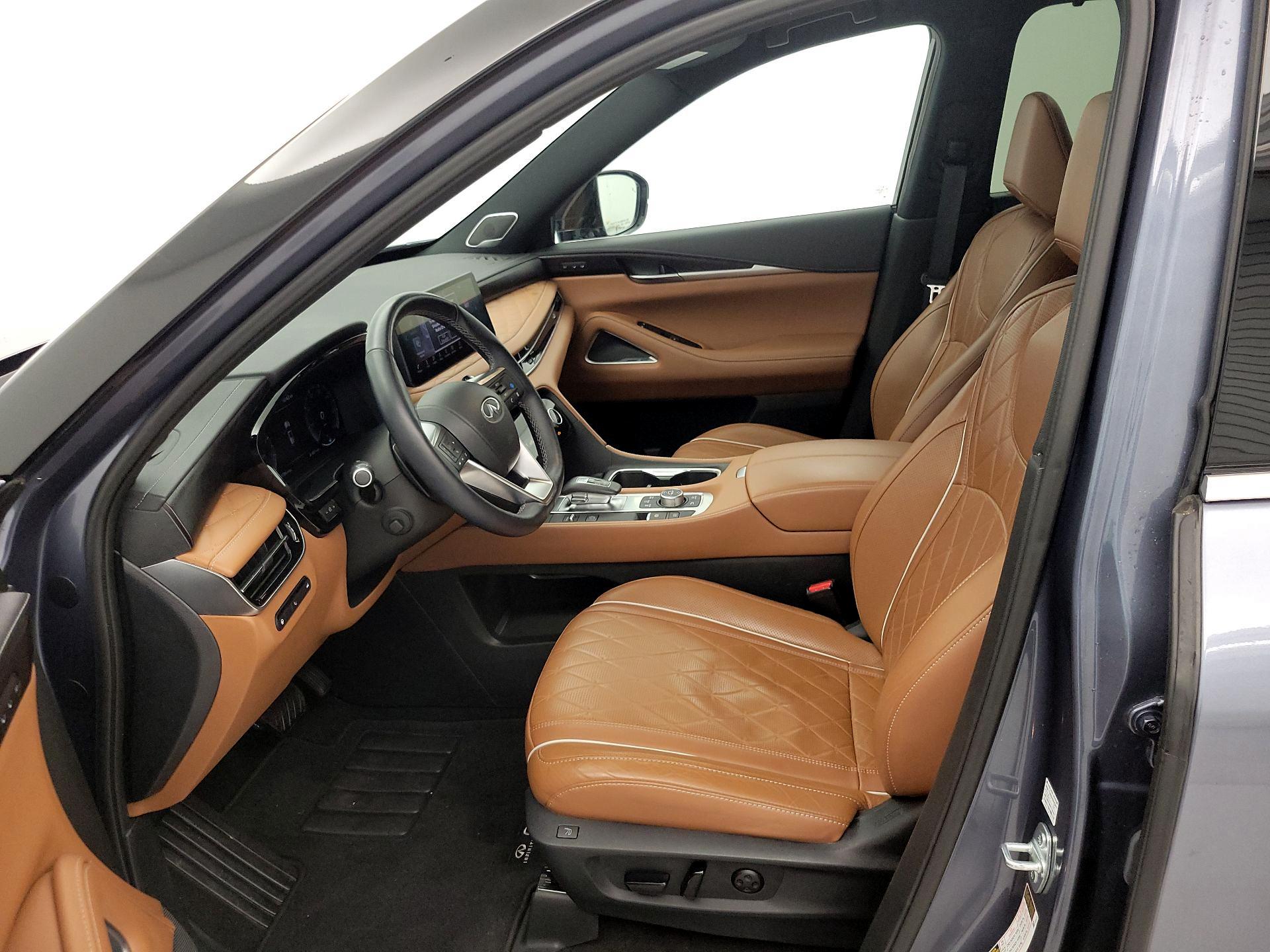 Thumbnail: 2023 INFINITI QX60 - 11