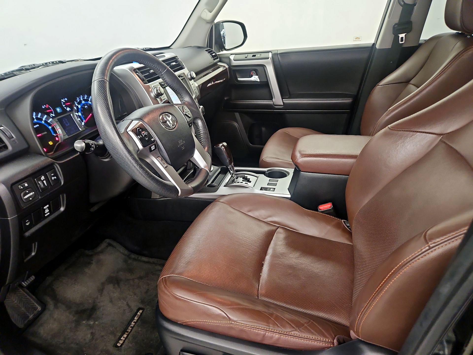 Thumbnail: 2017 Toyota 4Runner - 11