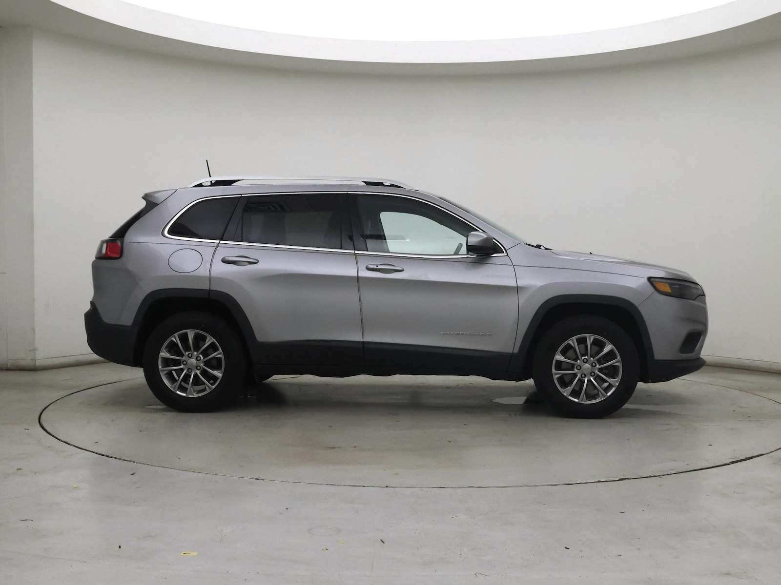 2020 Jeep Cherokee Latitude Plus - Photo 8