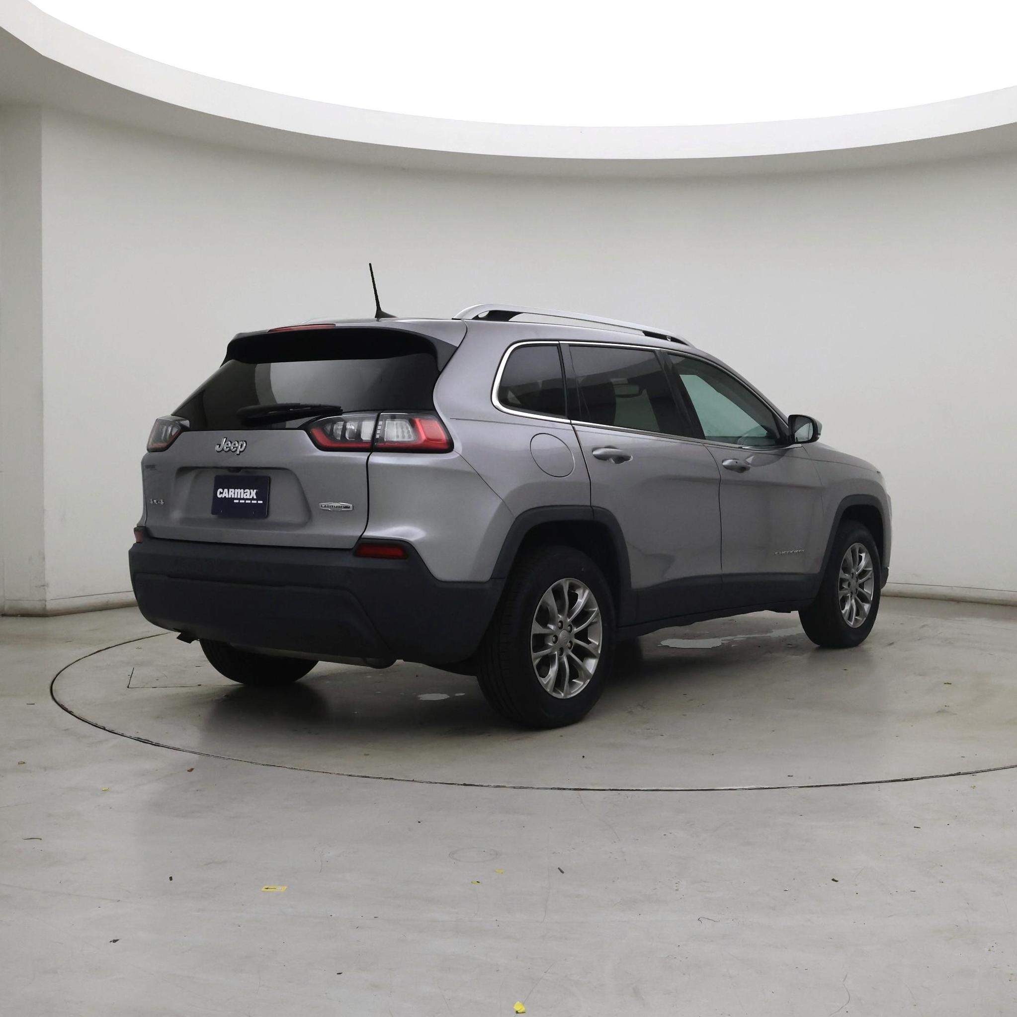 Thumbnail: 2020 Jeep Cherokee - 8