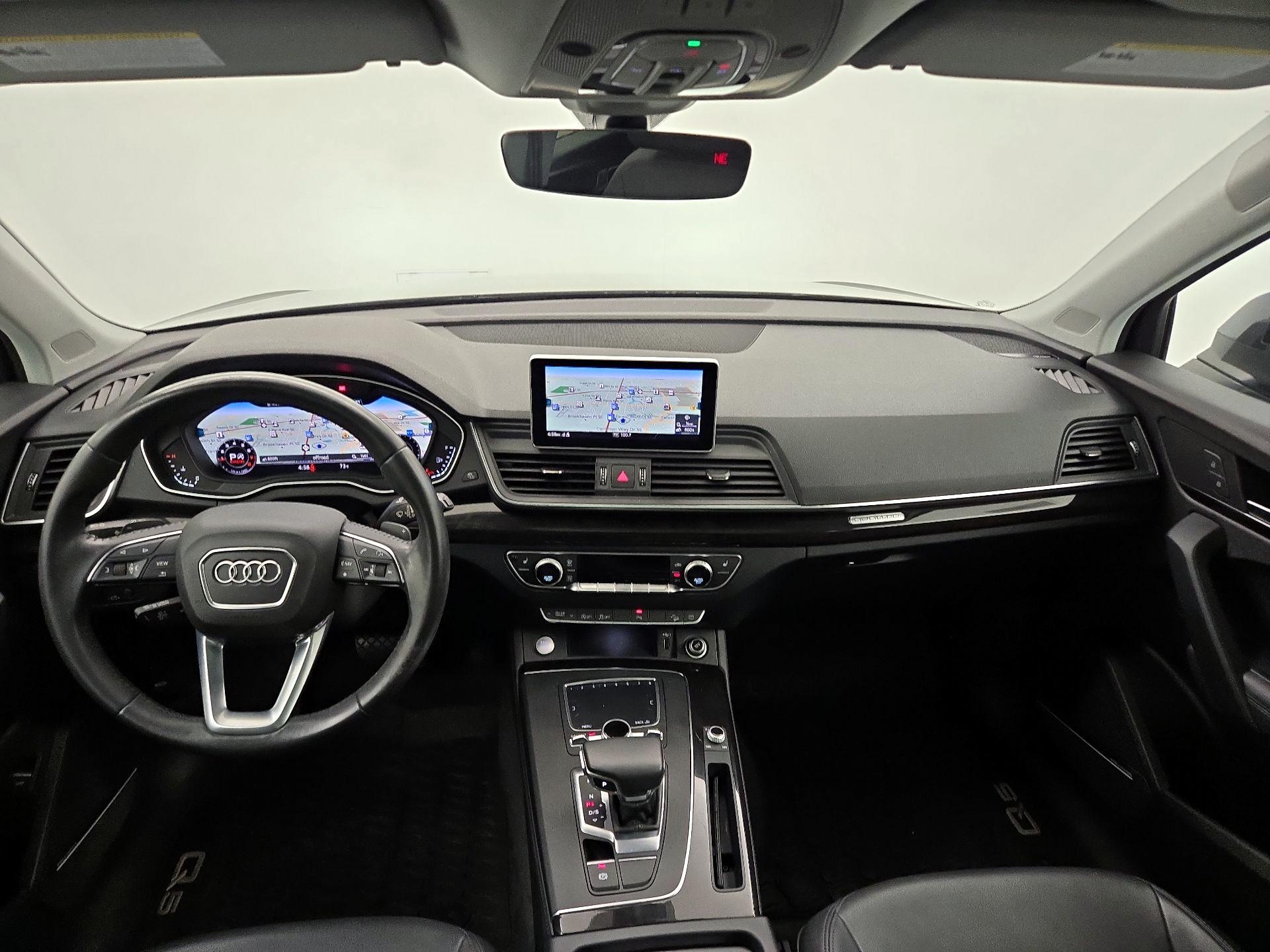 Thumbnail: 2020 Audi Q5 - 9