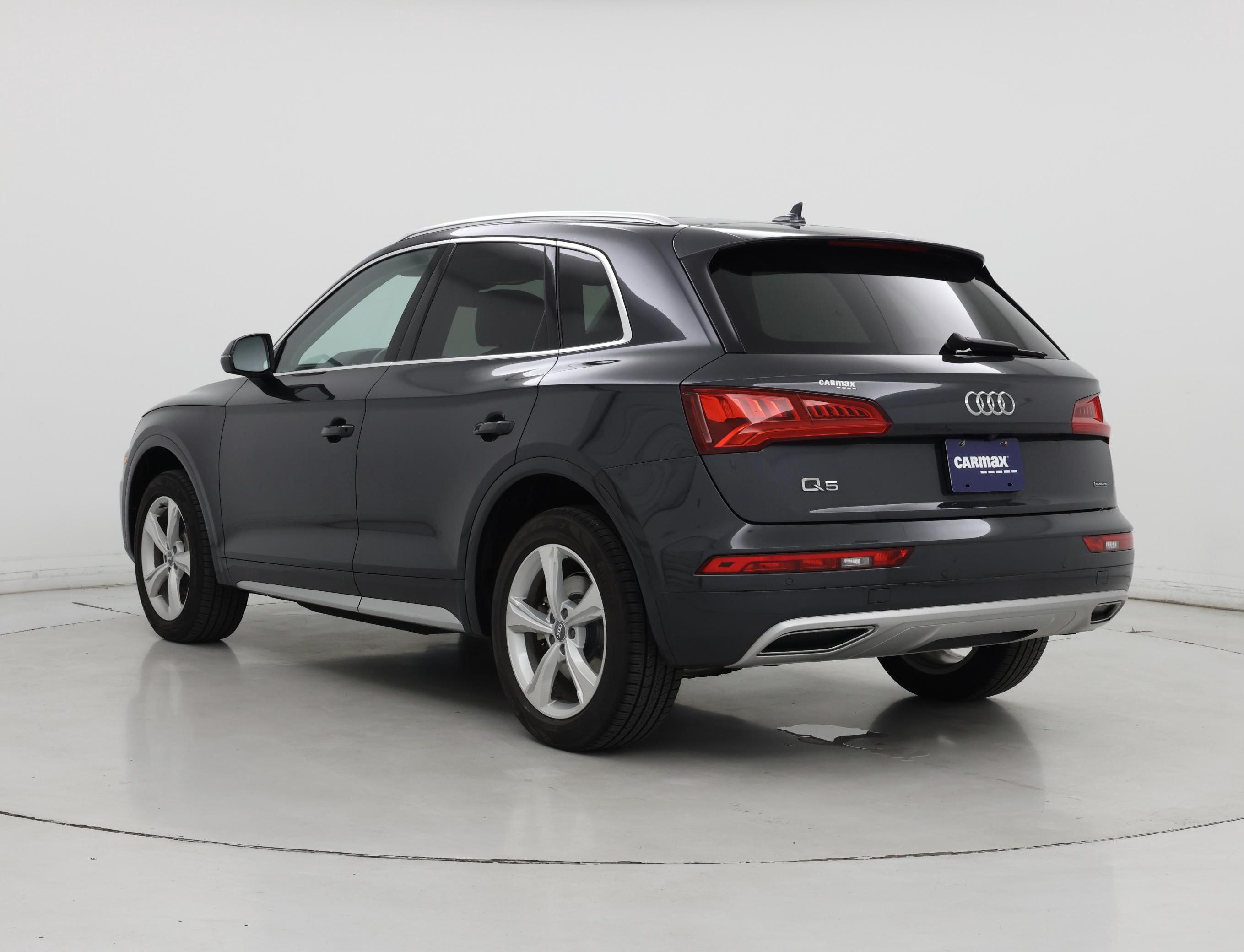 Thumbnail: 2020 Audi Q5 - 2