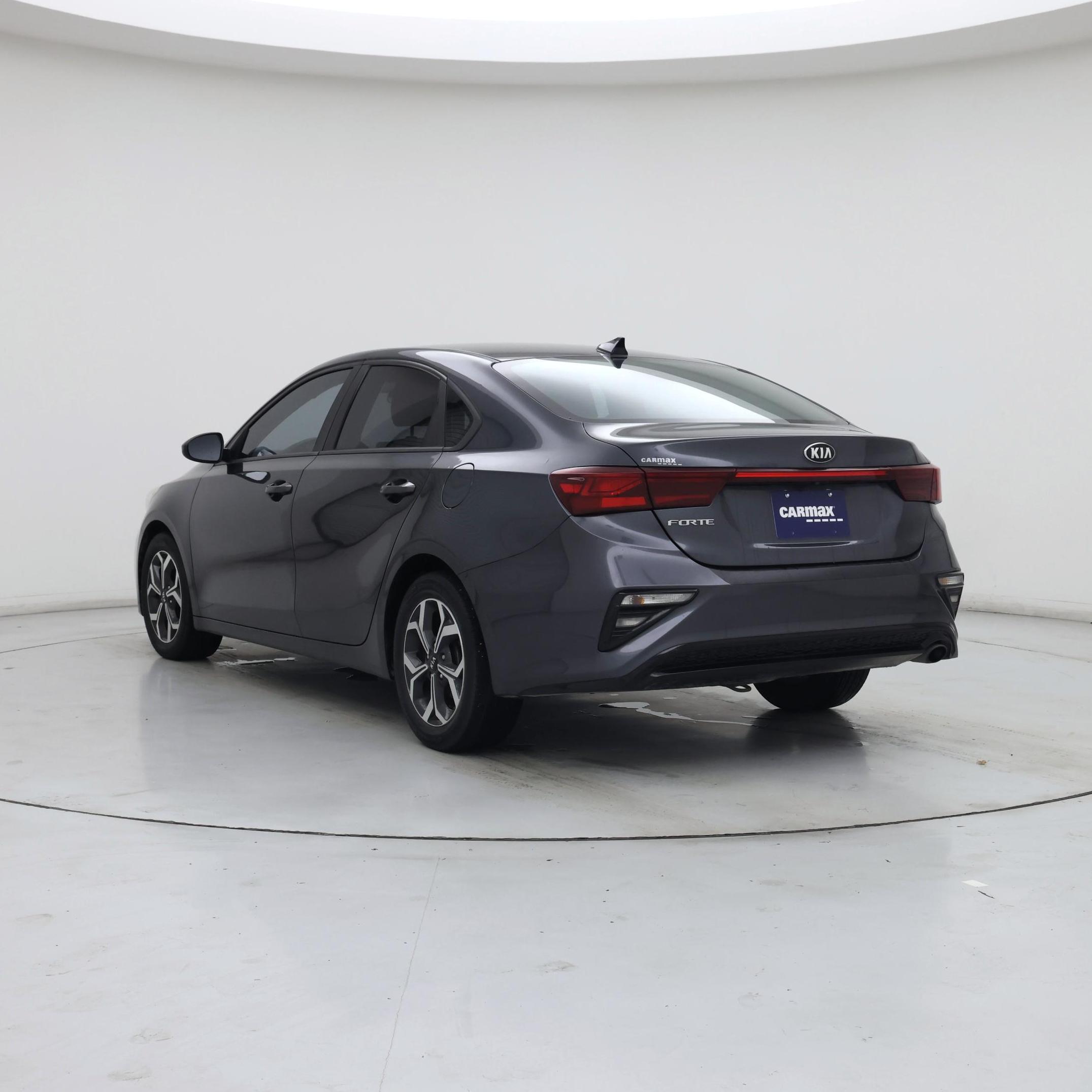 Thumbnail: 2021 Kia Forte - 2