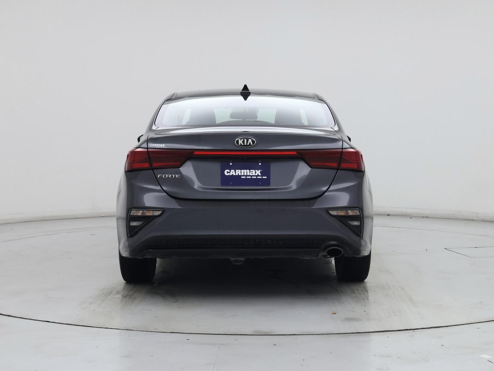 2021 Kia Forte LXS - Photo 7