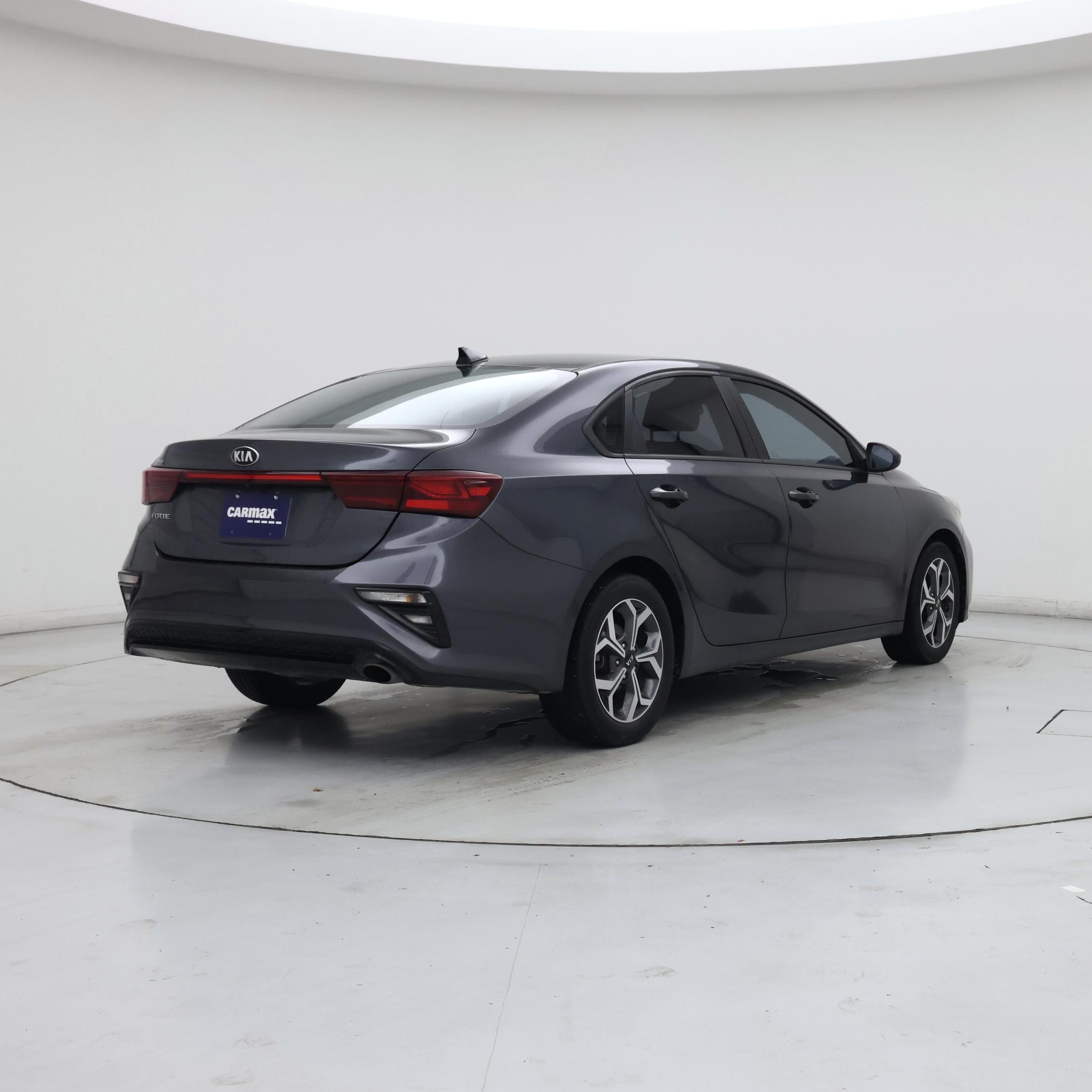 Thumbnail: 2021 Kia Forte - 8