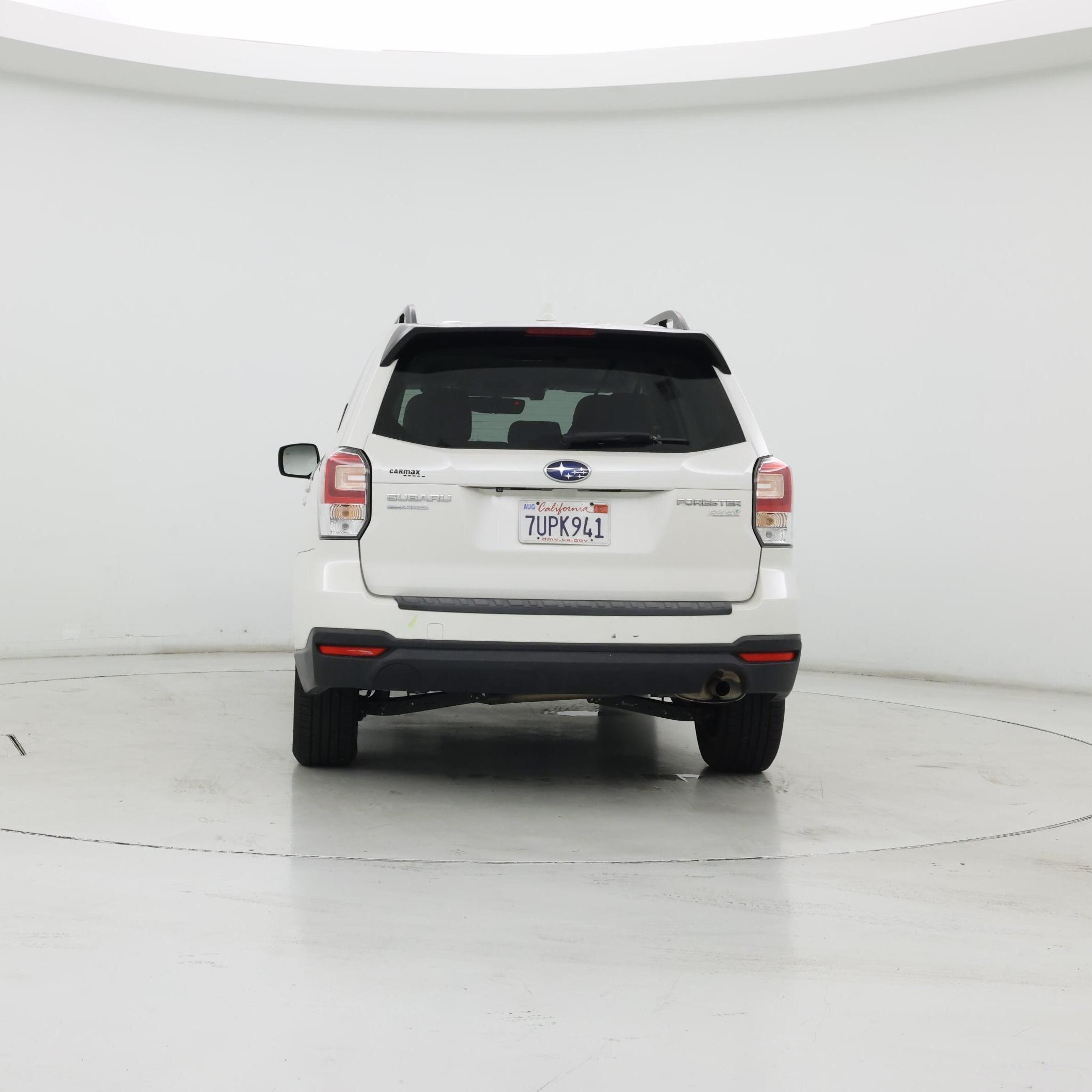 Thumbnail: 2017 Subaru Forester - 6