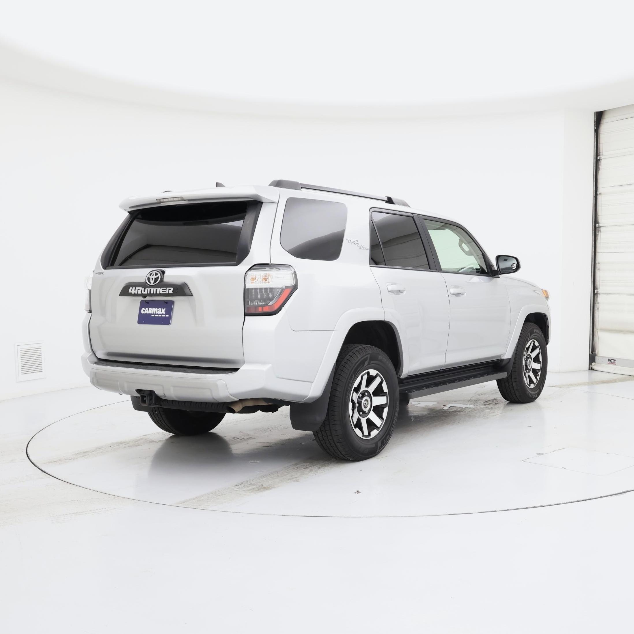 Thumbnail: 2021 Toyota 4Runner - 8