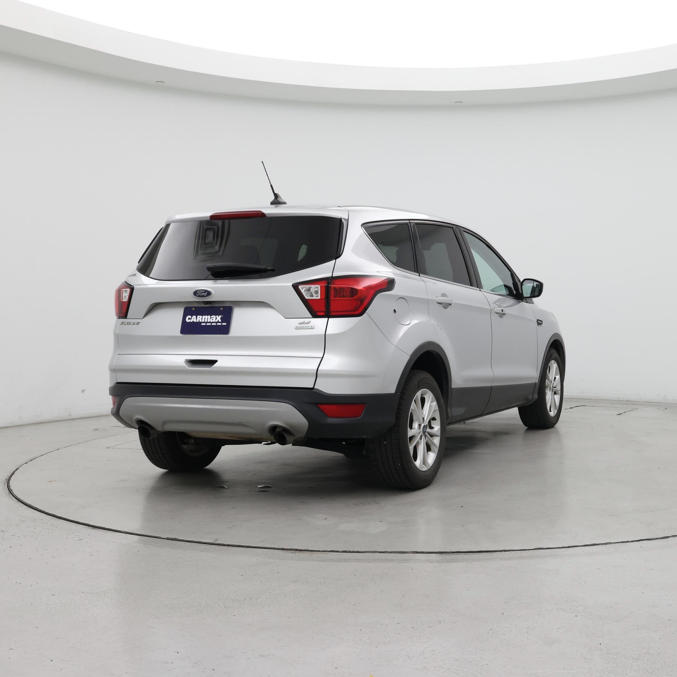 Thumbnail: 2019 Ford Escape - 8