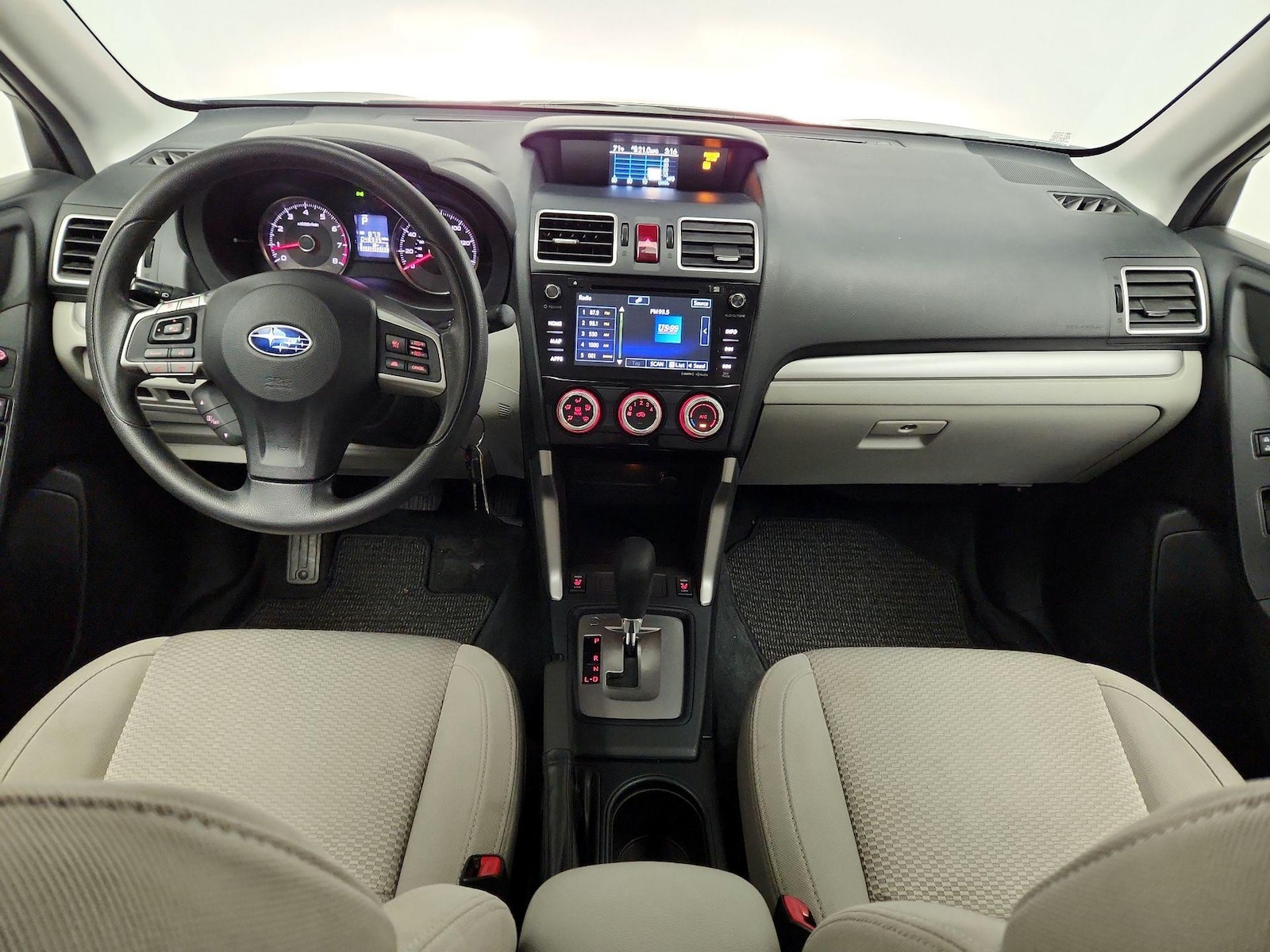 2016 Subaru Forester i Premium - Photo 10