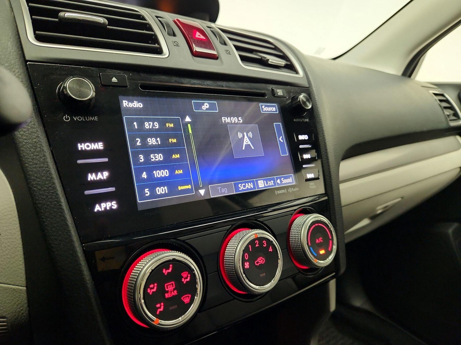 2016 Subaru Forester i Premium - Photo 17