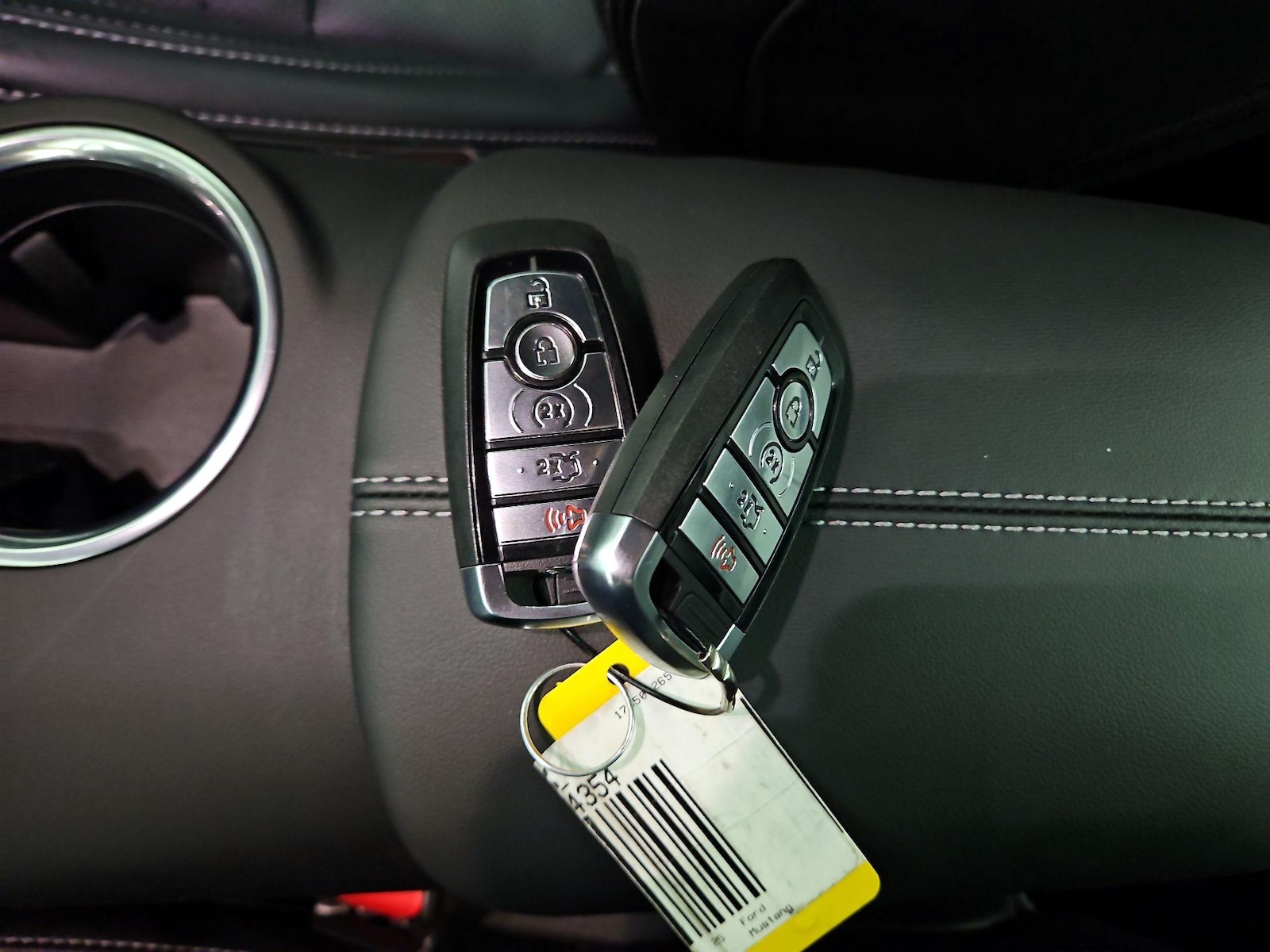 2025 Ford Mustang EcoBoost Premium - Photo 23