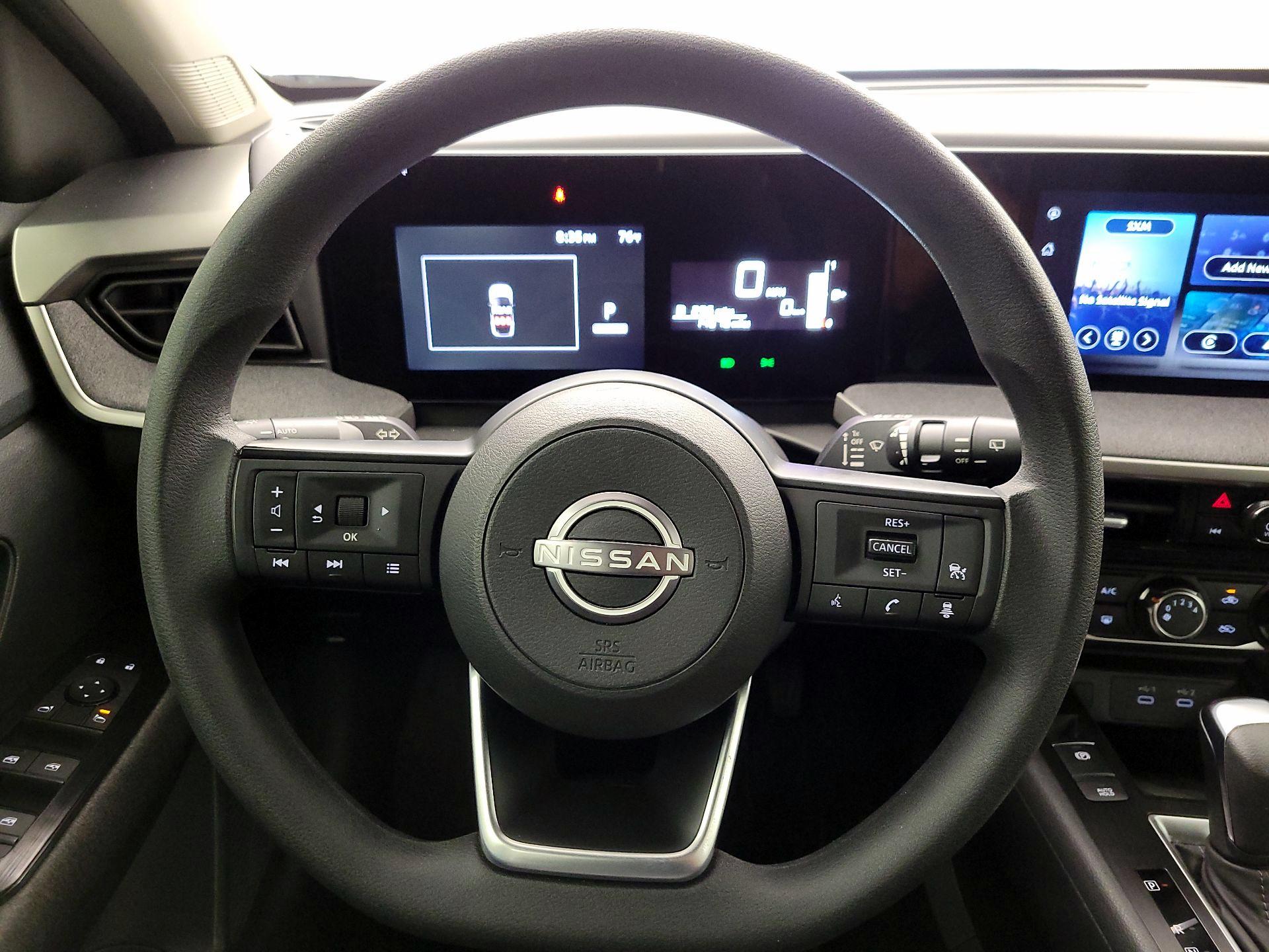 Thumbnail: 2025 Nissan Kicks - 10