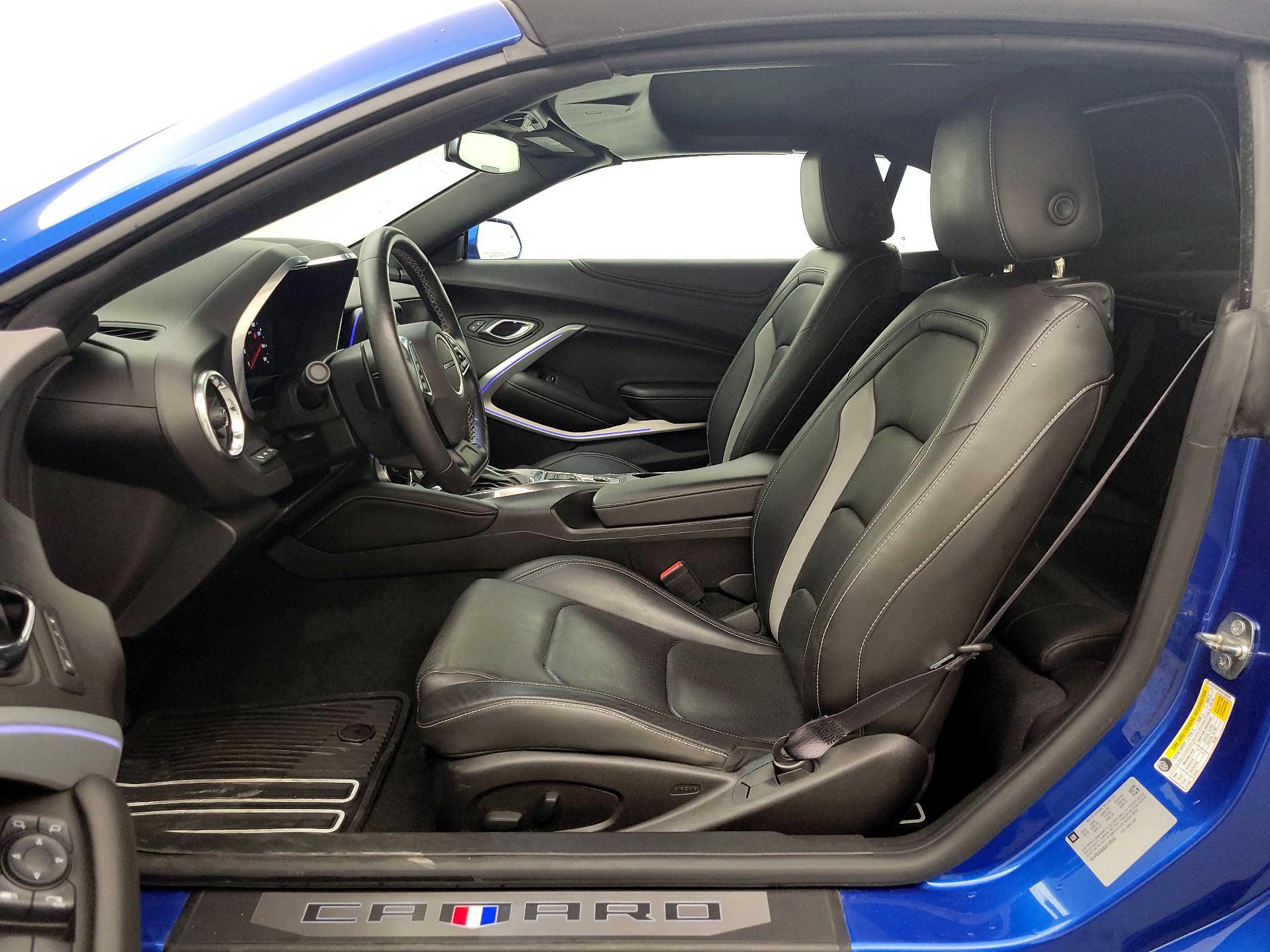 Thumbnail: 2016 Chevrolet Camaro - 11
