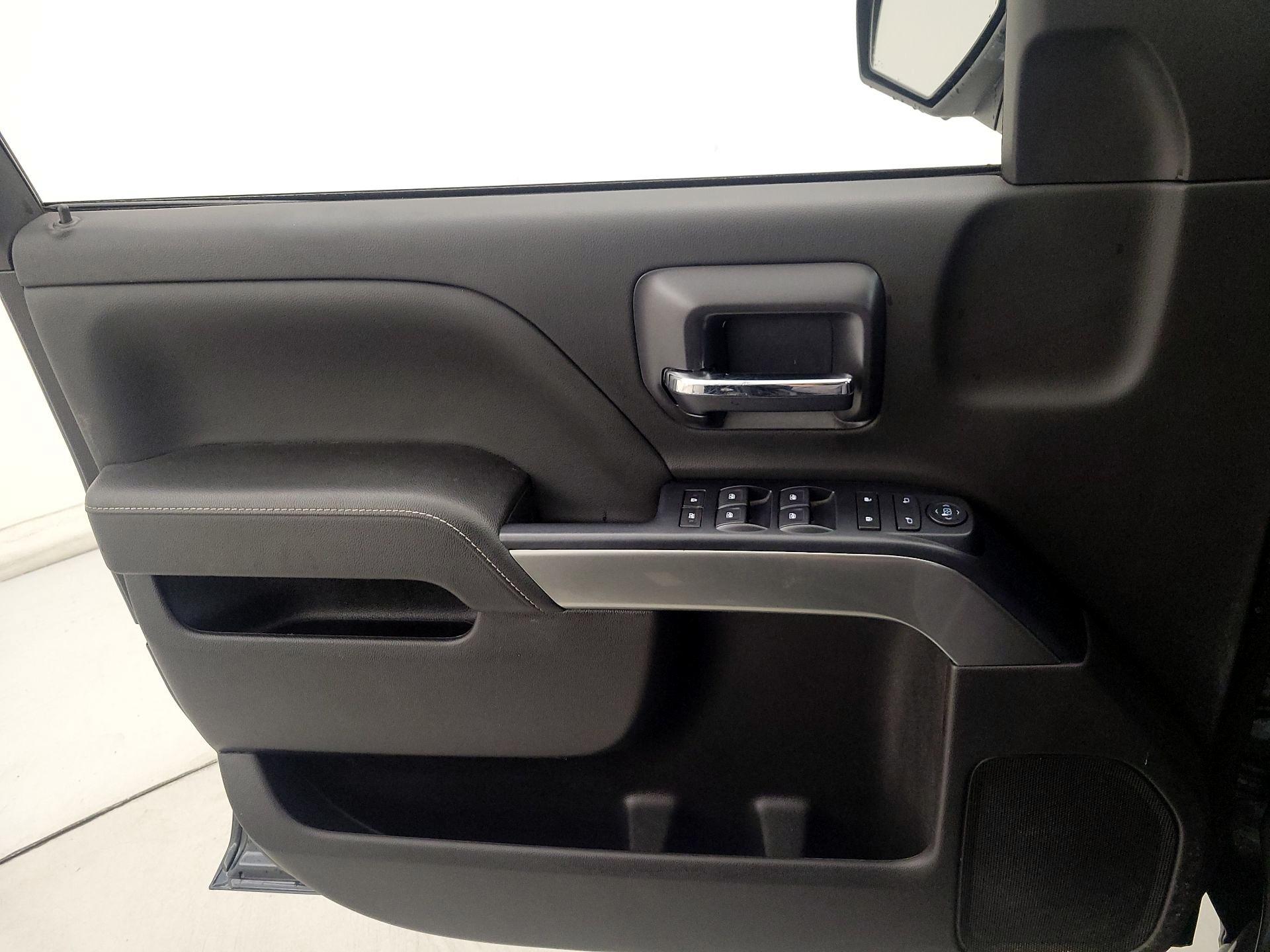 Thumbnail: 2019 Chevrolet Silverado 1500 - 12