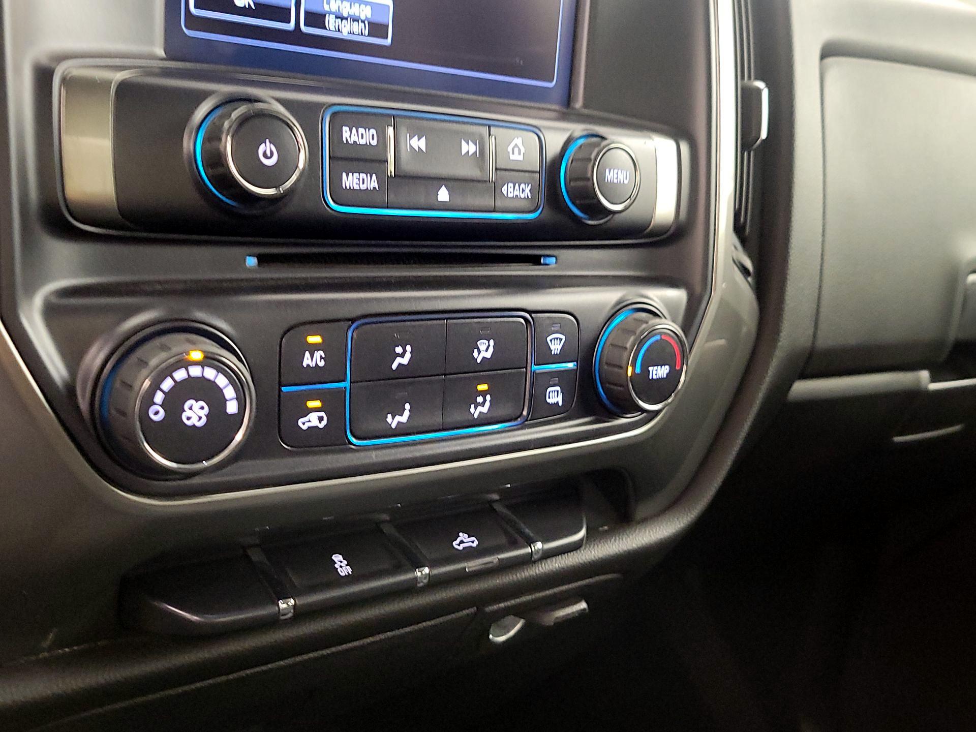 Thumbnail: 2019 Chevrolet Silverado 1500 - 16