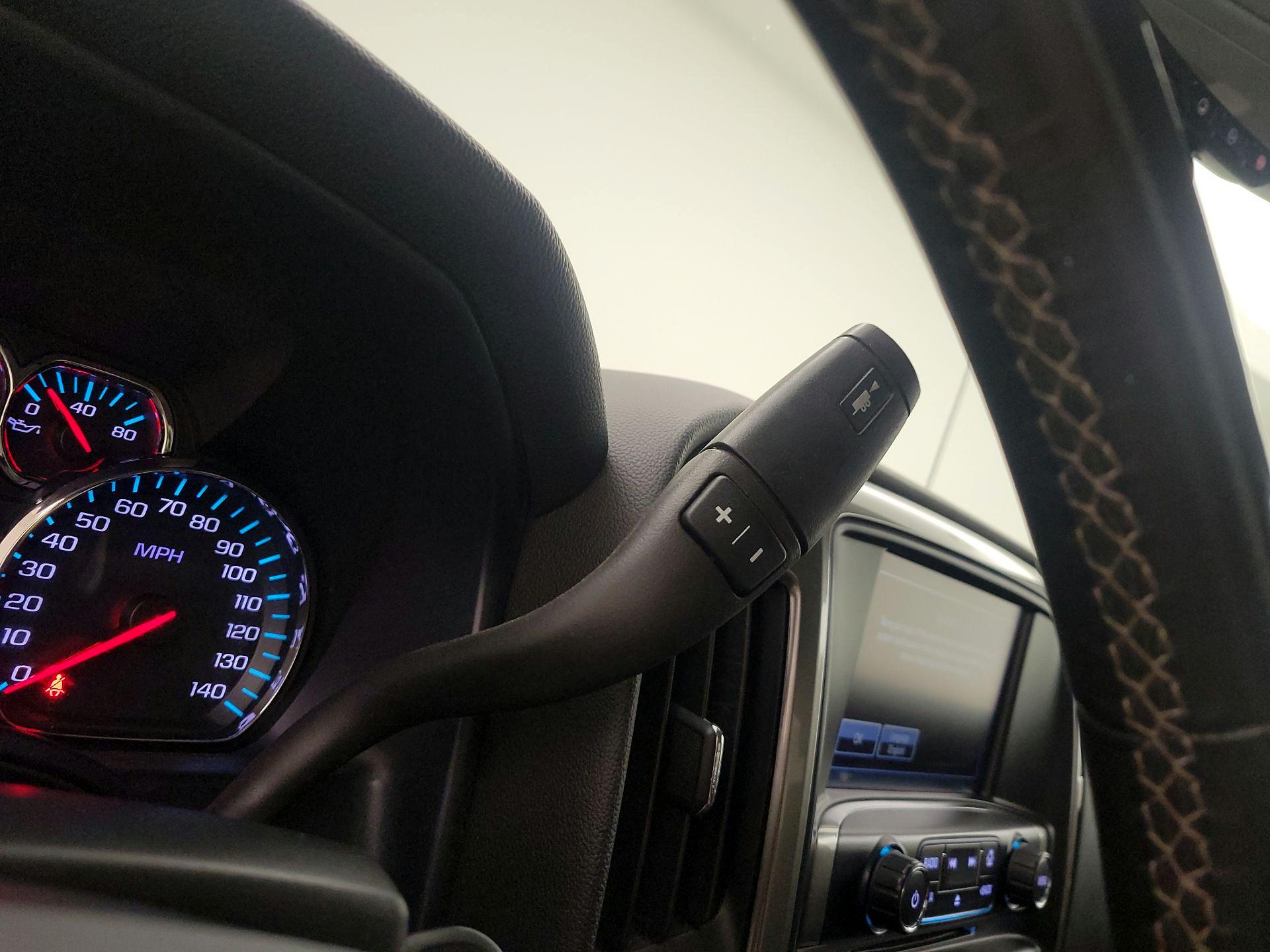 Thumbnail: 2019 Chevrolet Silverado 1500 - 17