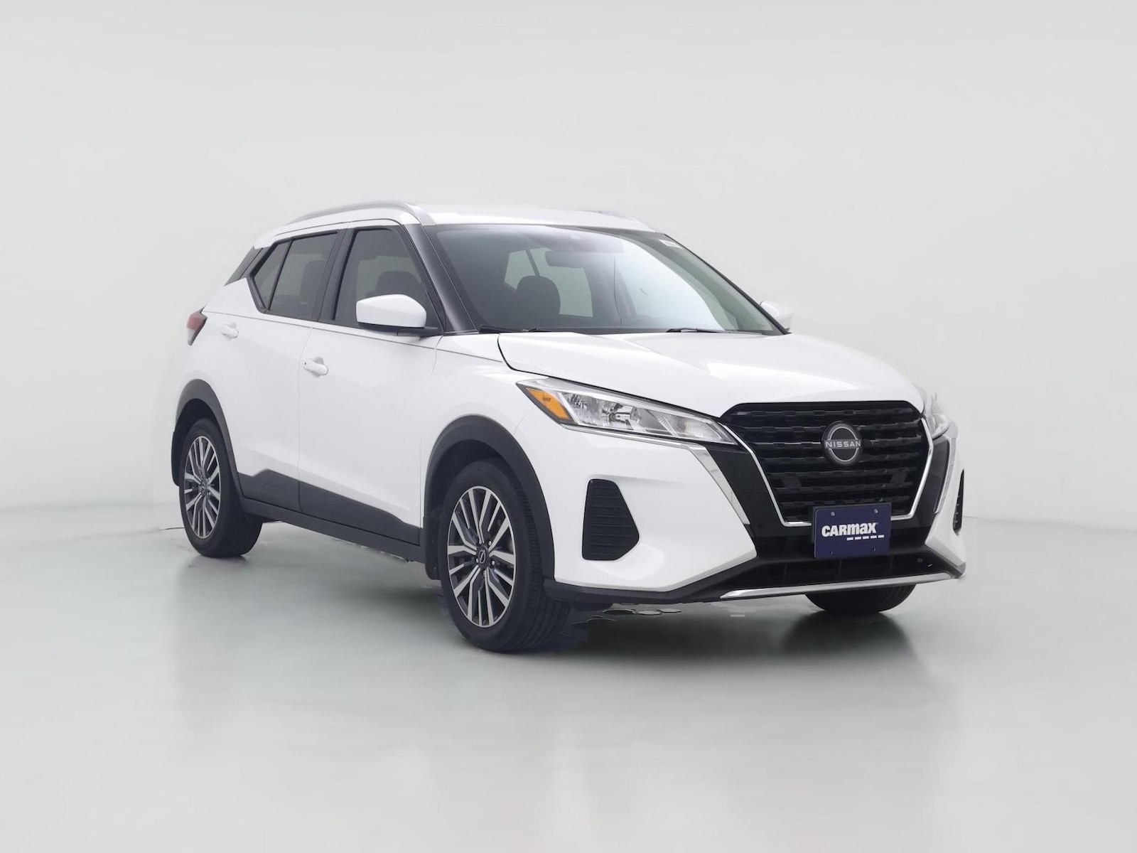 2023 Nissan Kicks