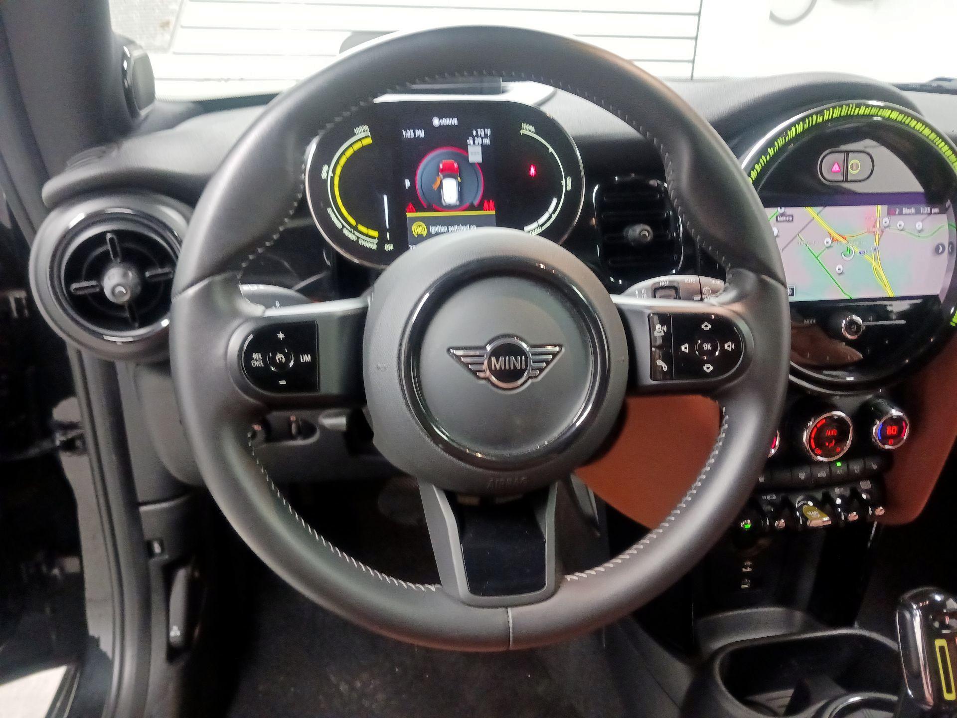 Thumbnail: 2023 MINI Cooper Hardtop - 10