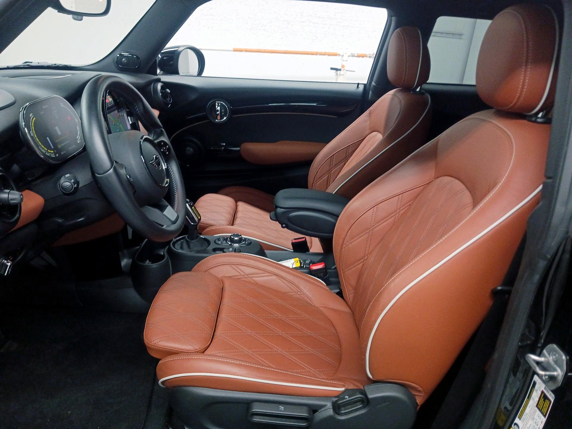 Thumbnail: 2023 MINI Cooper Hardtop - 11