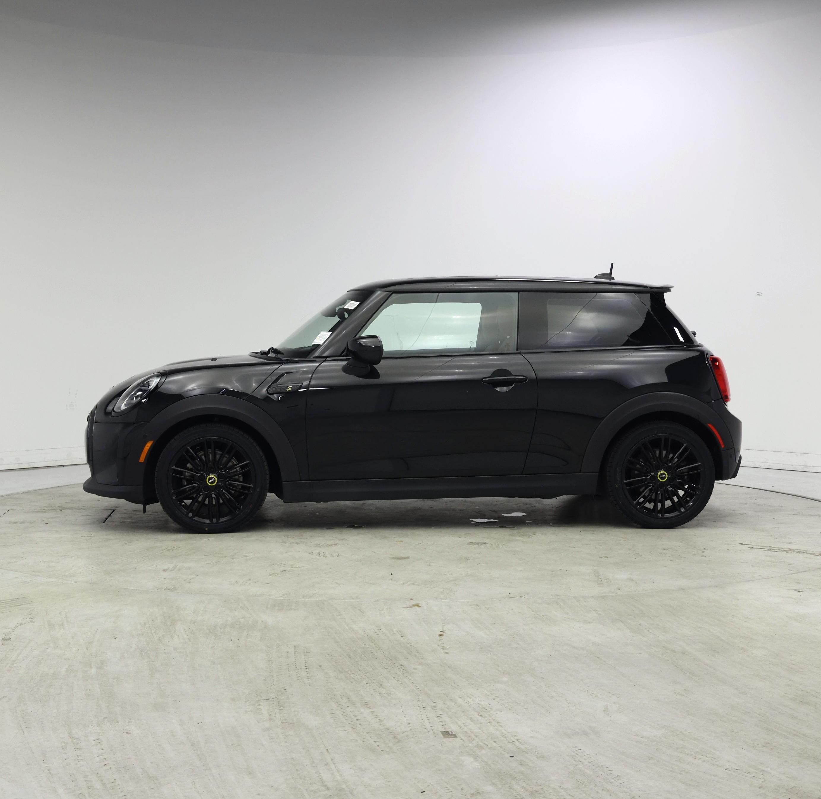 Thumbnail: 2023 MINI Cooper Hardtop - 3