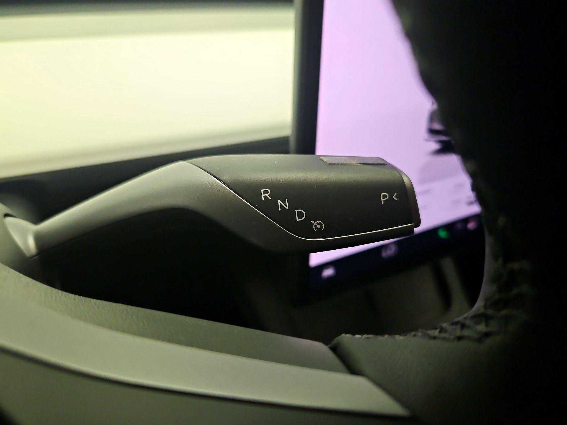 Thumbnail: 2023 Tesla Model 3 - 17