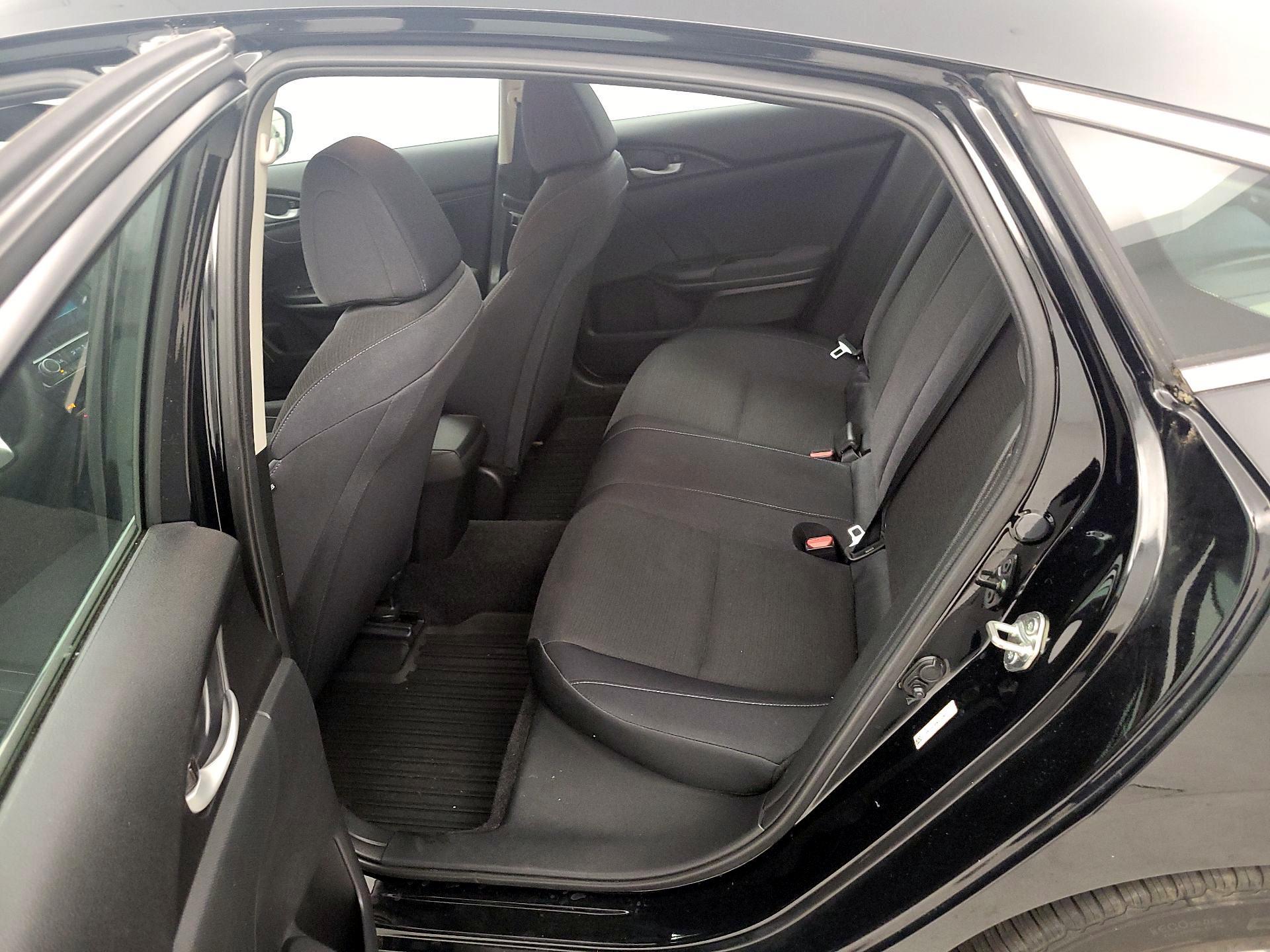Thumbnail: 2019 Honda Insight - 20