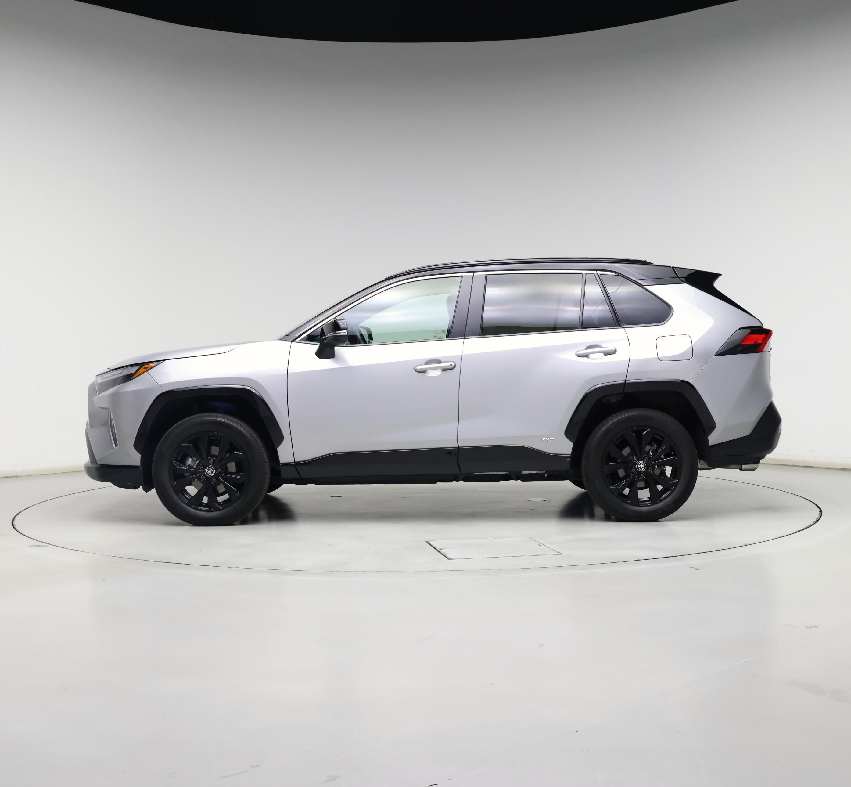 Thumbnail: 2024 Toyota RAV4 - 3